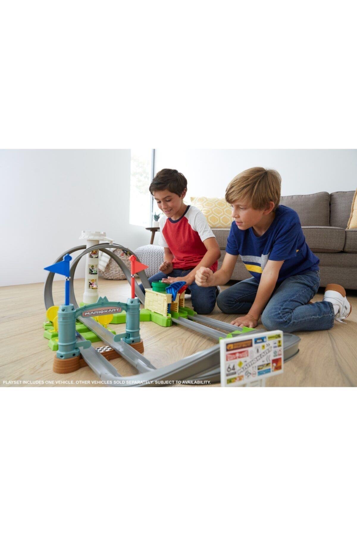 HOT WHEELS Mario Kart Çılgın Dönüş Parkuru Yarış Seti Ghk15-Araba Garaj ve Setleri