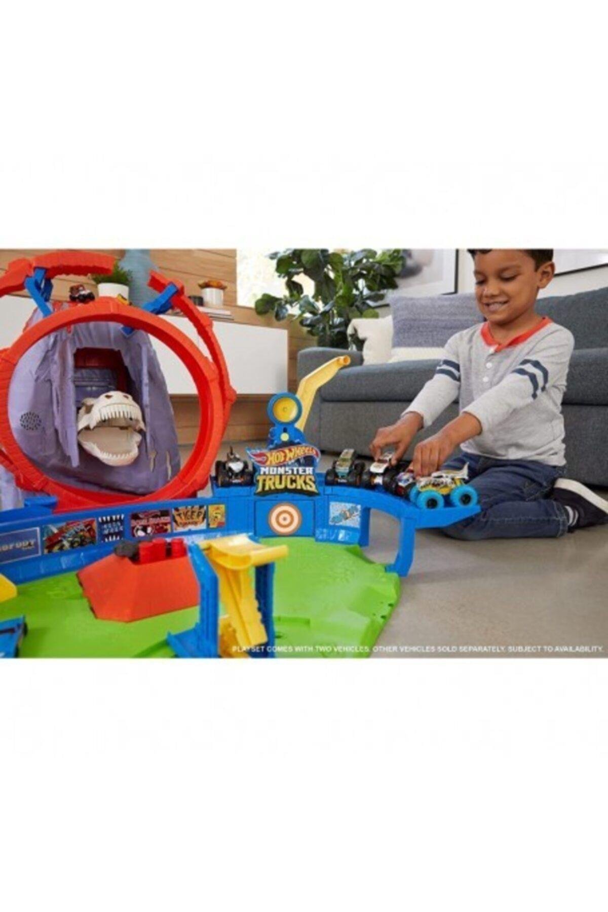 HOT WHEELS Monster Trucks Volkanik Alanda Macera Oyun Seti Gyl14-Araba Garaj ve Setleri