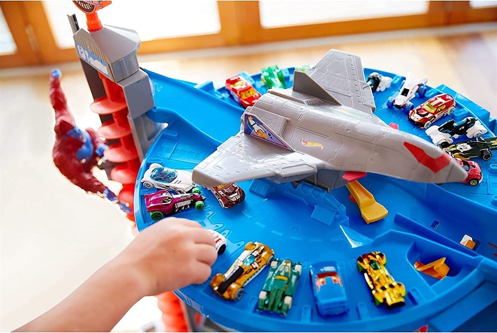 Hot Wheels Super Ultimate Garaj Dev Kule Fml03-Araba Garaj ve Setleri