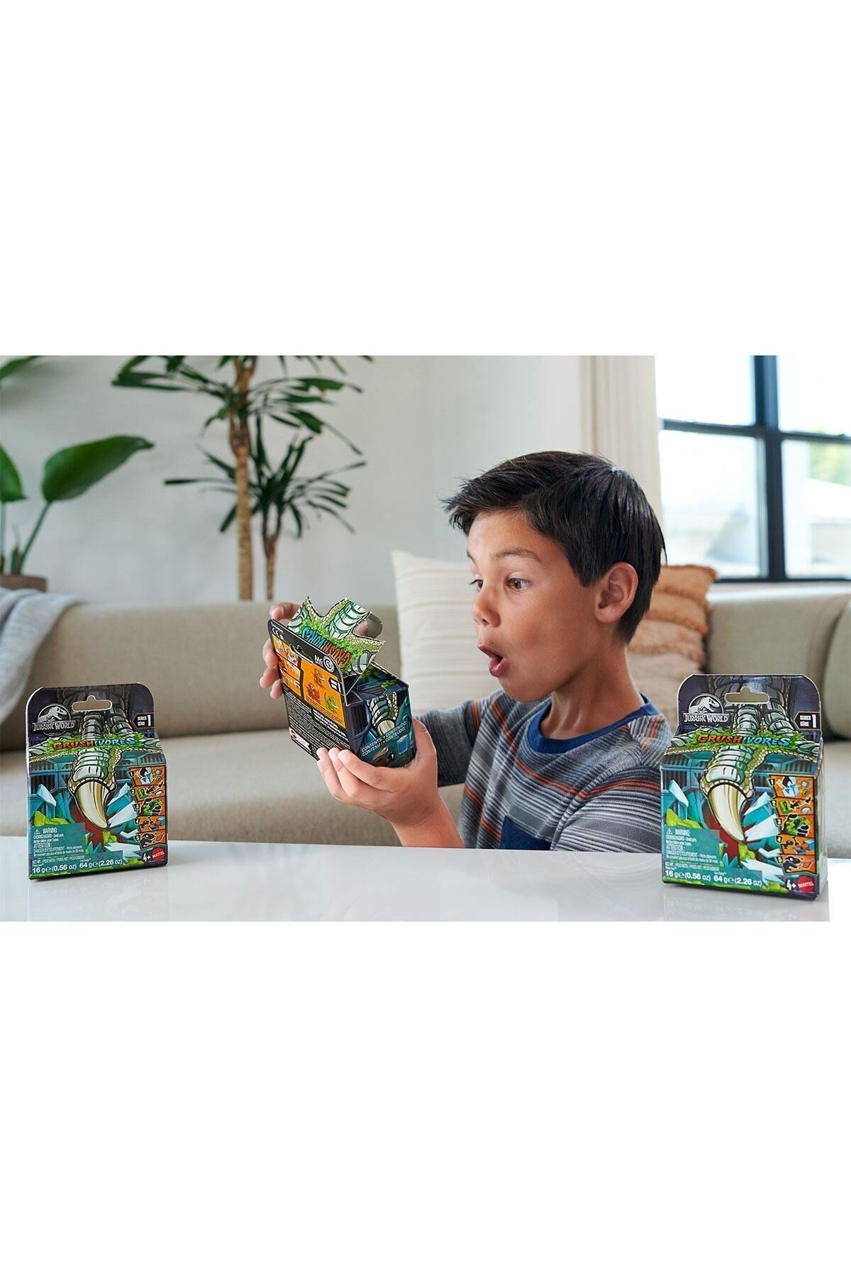 HVB29 Jurassic World Crushivores Serisi - Sürpriz Aksesuarlı Figür-Hayvan Figürleri