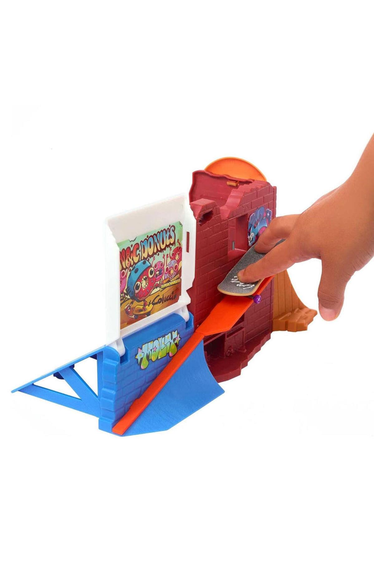 HW SKATE DROP IN SKATE SET ASST DONUT SKATEPARK HGT92-Araba Garaj ve Setleri