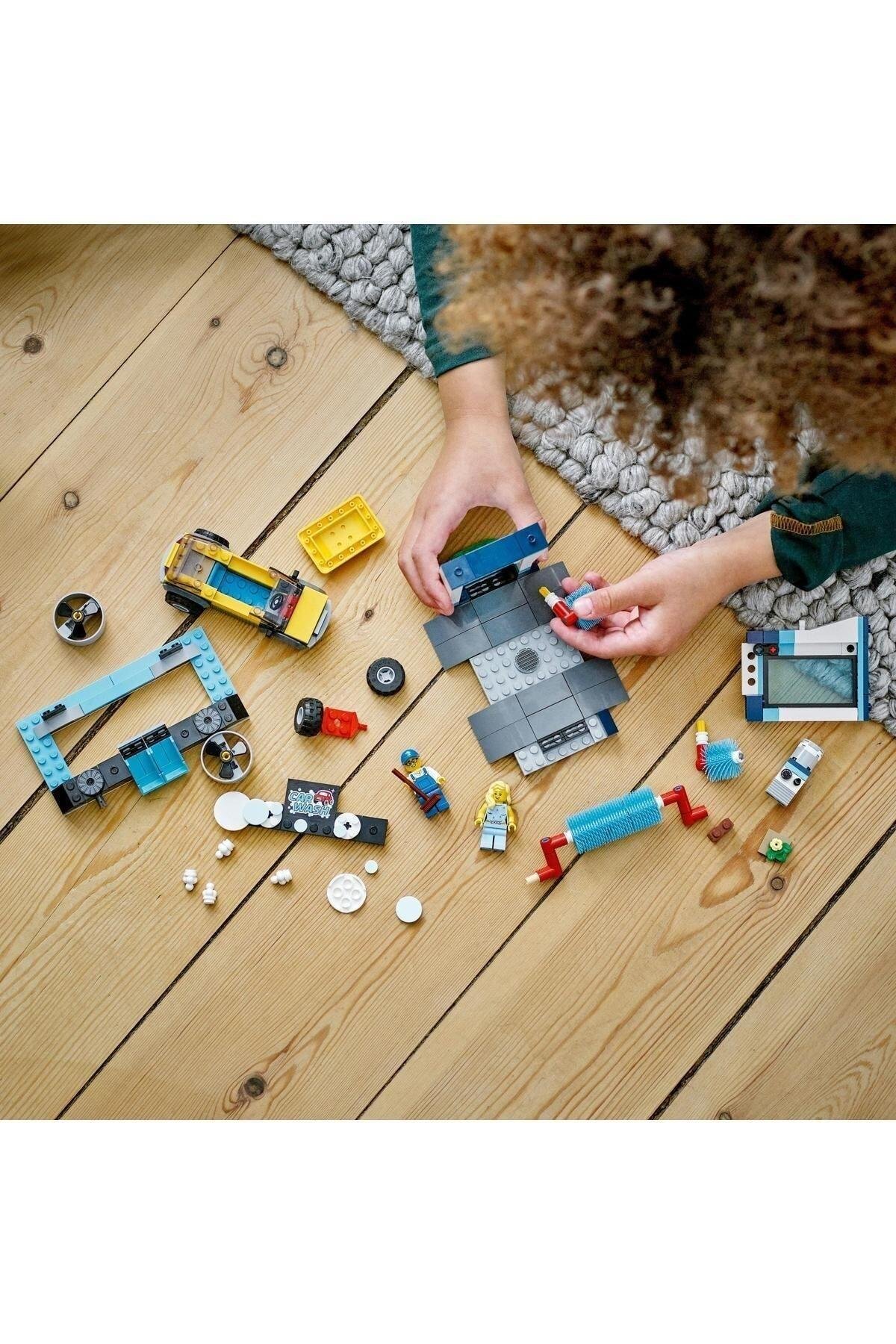 LEGO ®  City Oto Yıkama 60362 - 6 Yaş ve Üzeri Çocuklar İçin Bir Araba-Lego