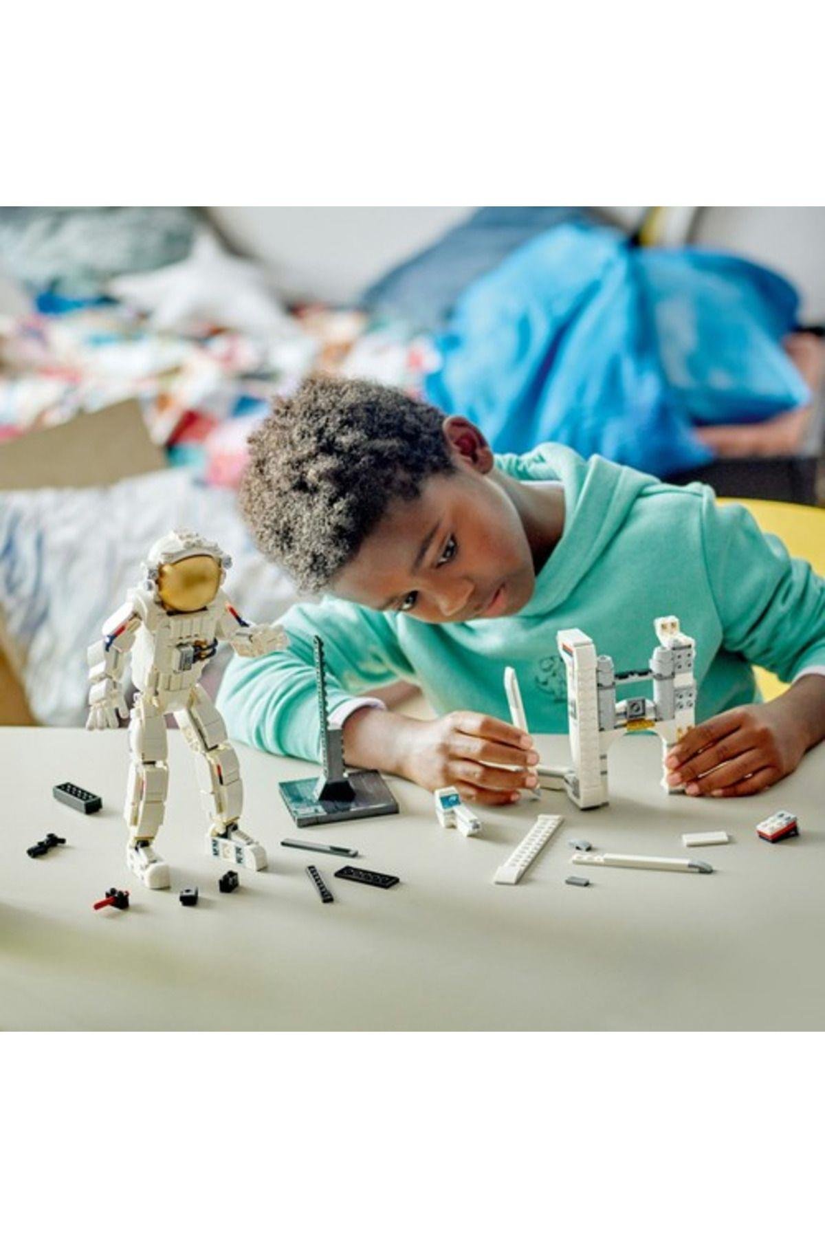 LEGO ® Creator Uzay Astronotu 31152 - Yaratıcı Oyuncak Yapım Seti (647 Parça)-Lego
