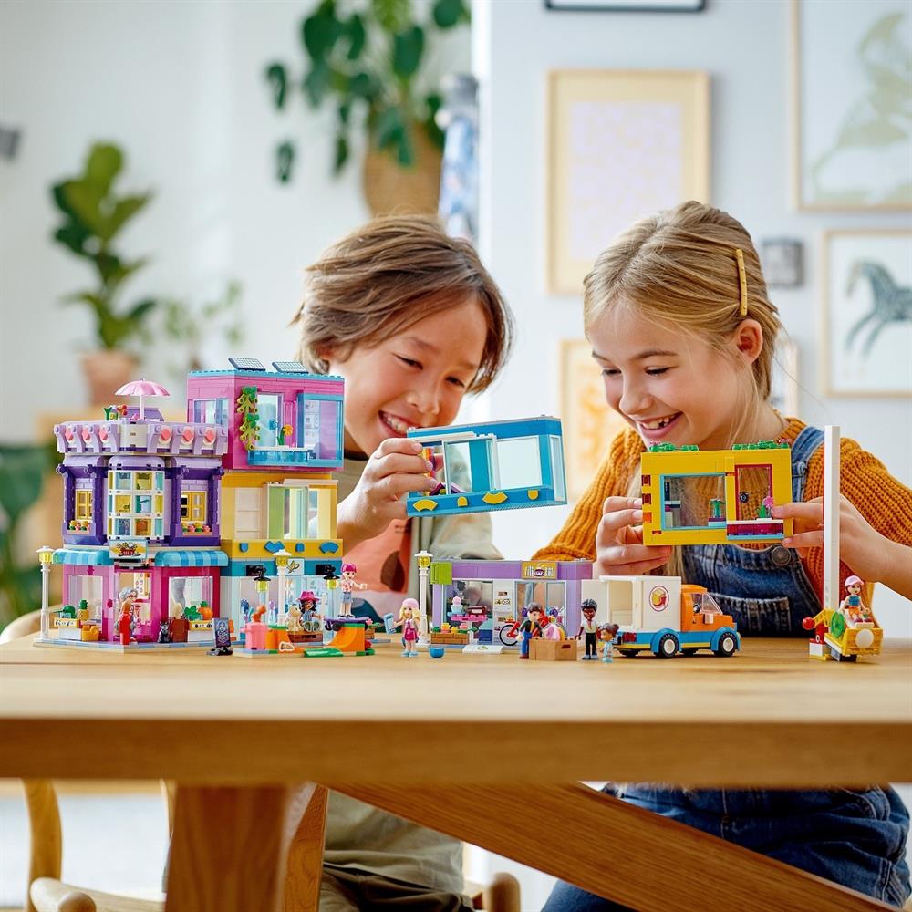 Lego Friends Ana Cadde Binası 41704-Lego