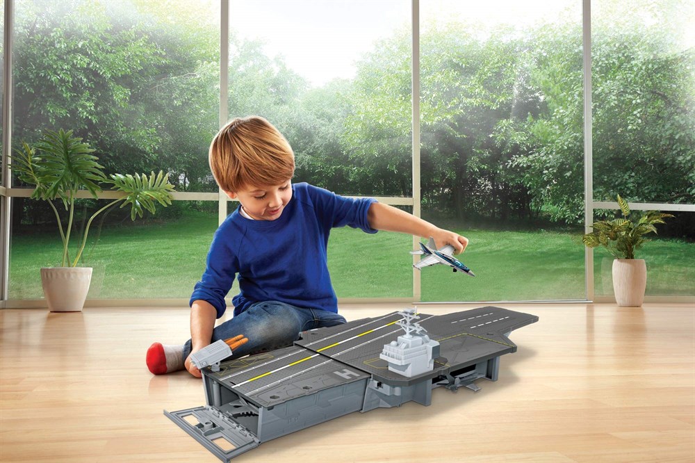 Matchbox Top Gun Maverick Aircraft Carrier GNN28-Yapı Oyuncakları