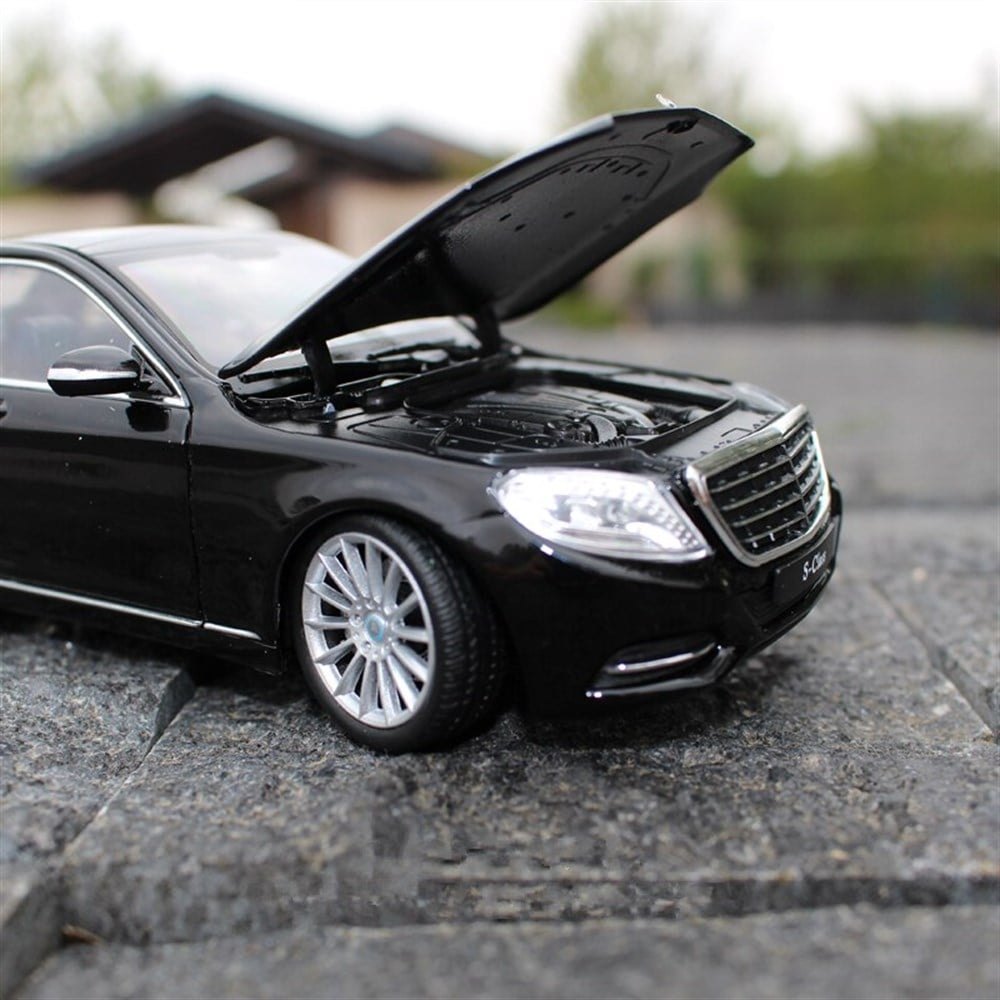 Mercedes Benz S Class 1:24-Maket Araçlar