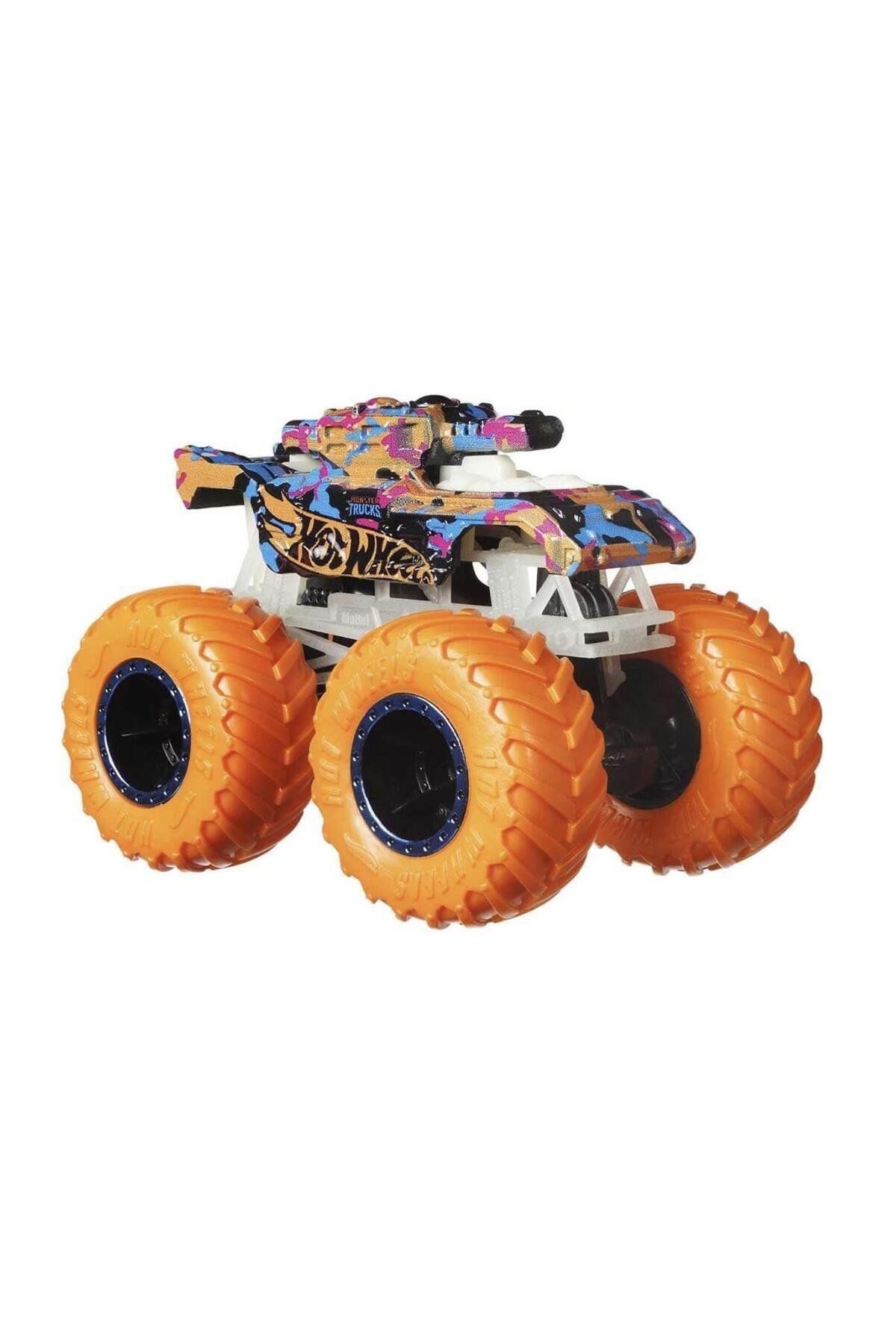 Monster Trucks Karanlıkta Parlayan Araçlar Paketi Hcb57-Araba Garaj ve Setleri
