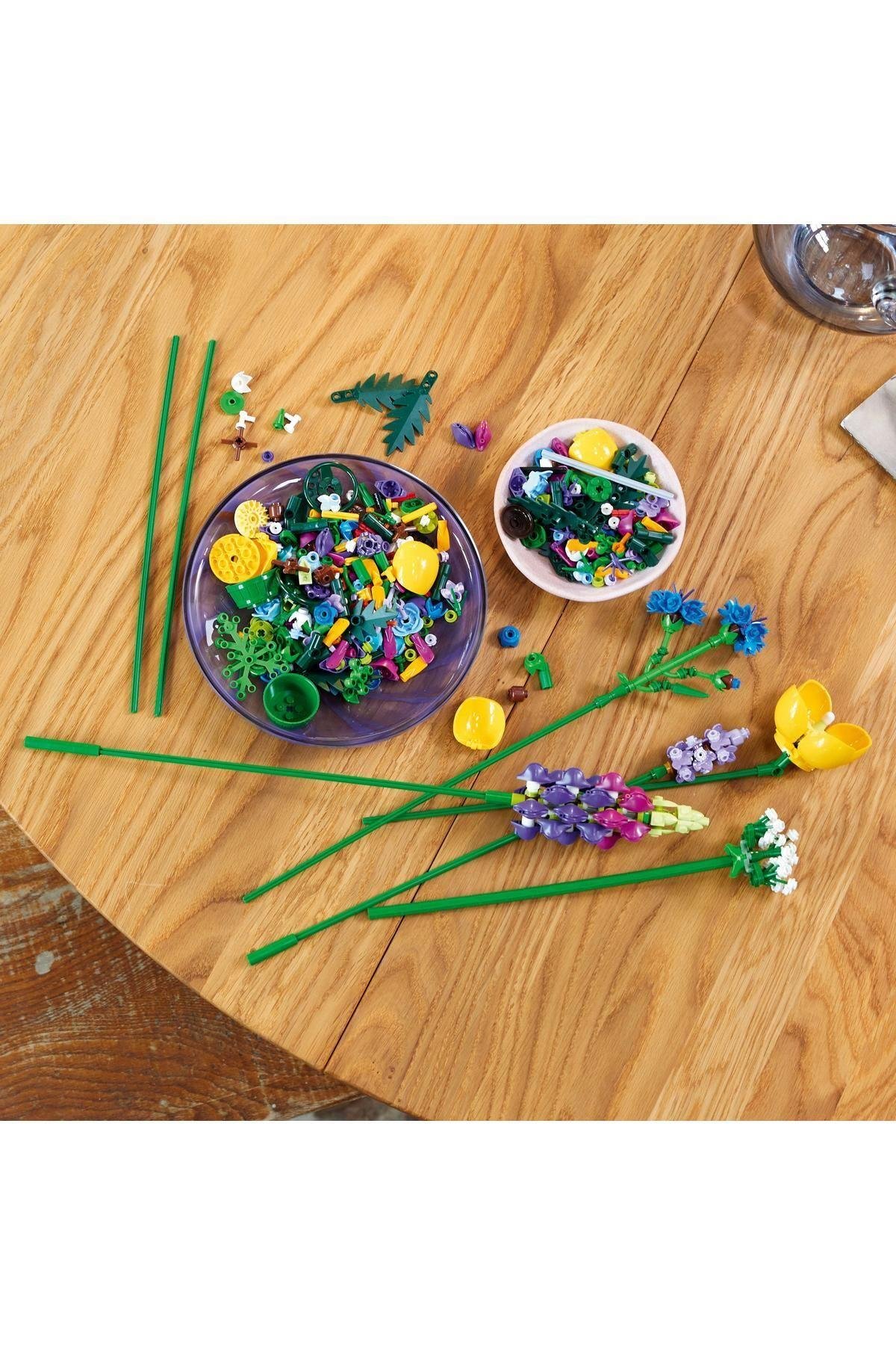 omx ICONS Kır Çiçekleri Buketi 10313 - Yetişkinler İçin Koleksiyonluk Yapım Seti (939 Parça)-Lego