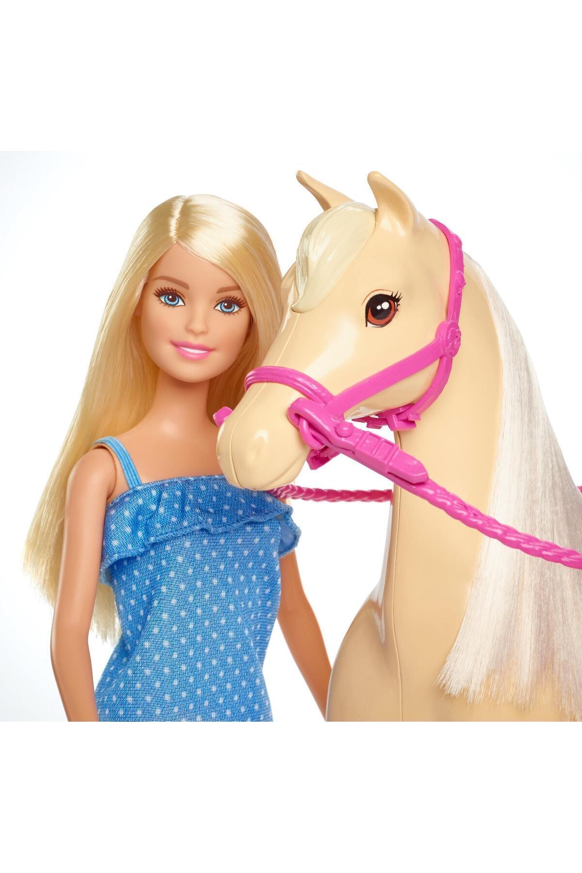 ve Güzel Atı Oyun SetiBarbie ve Güzel Atı Oyun Seti, Sarışın Bebekli FXH13FXH13-Oyuncak Bebekler