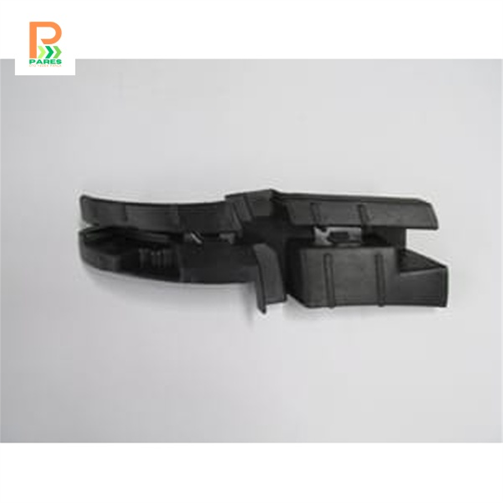 AUDI Q5- 2020-2012- ÖN TAMPON ALT BAĞLANTI BRAKETİ SOL TARAF (PLASTİK) 