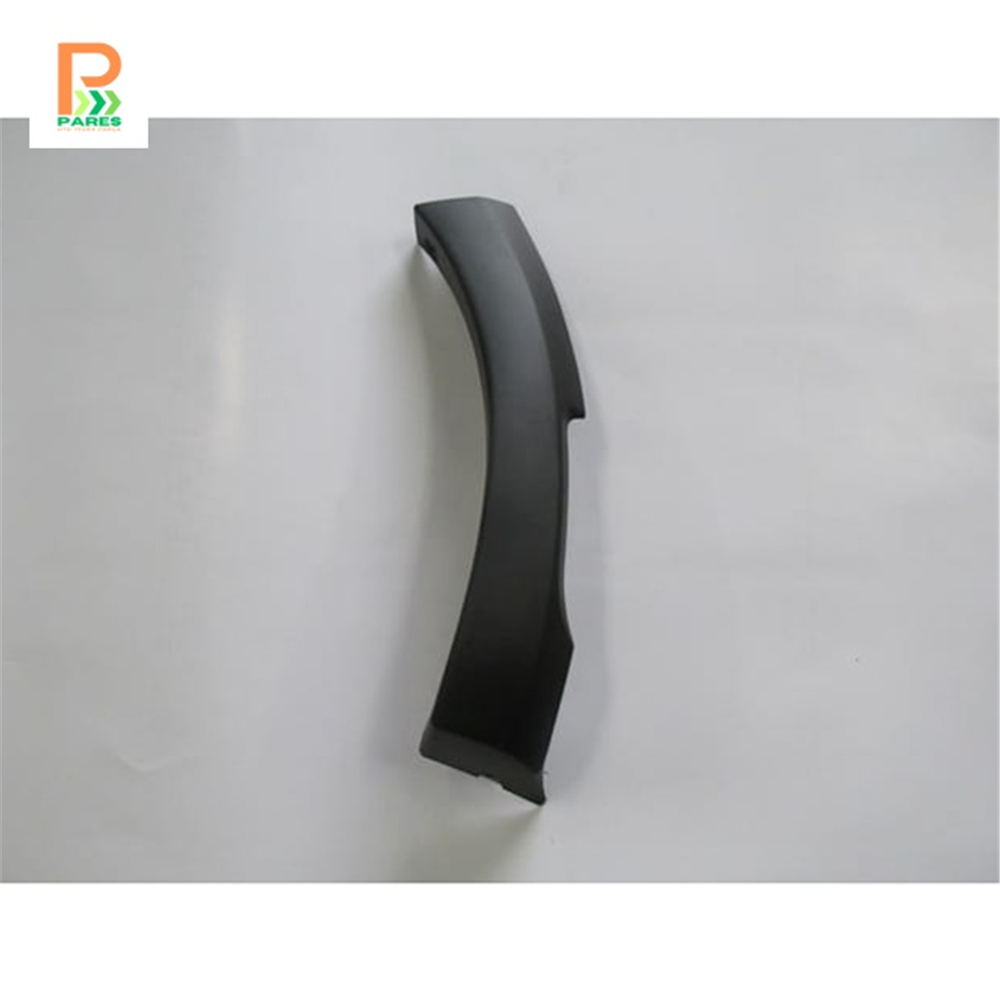 DACIA SANDERO- 2013-2020- ÖN TAMPON DODİK PLASTİĞİ SAĞ TARAF KISA SİYAH
