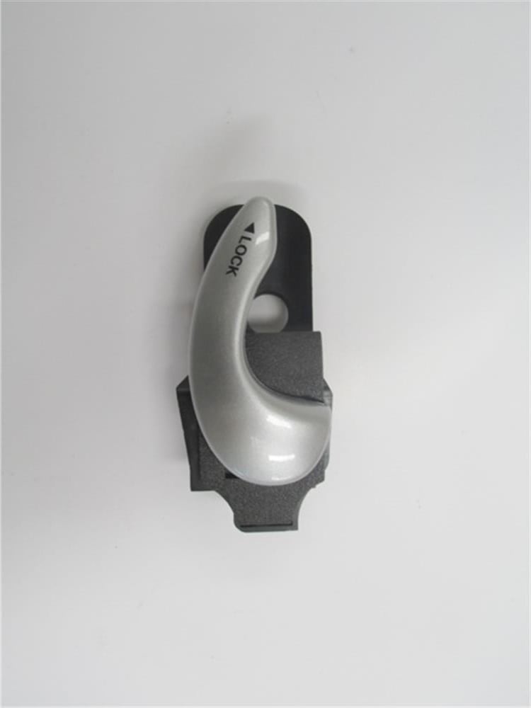 FIAT DOBLO- 2001-2005- ÖN KAPI İÇ AÇMA KOLU SAĞ TARAF GÜMÜŞ 