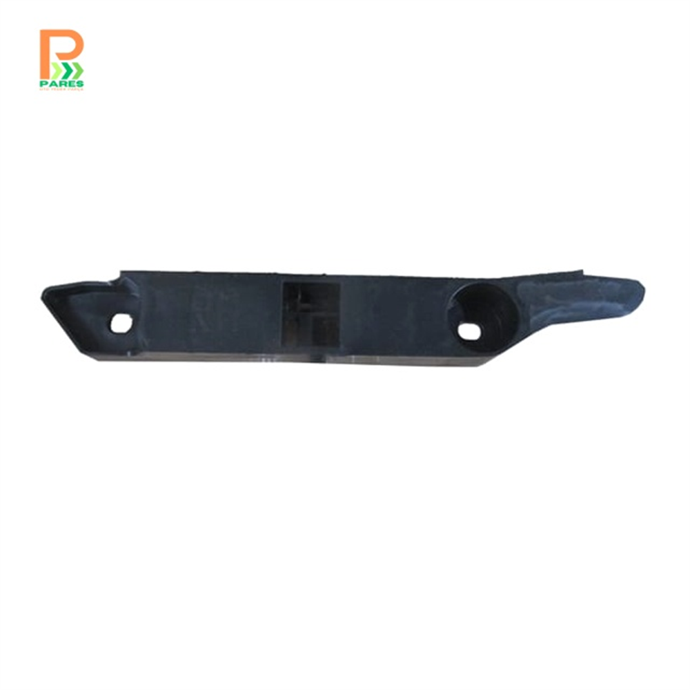 FORD FOCUS- SD- 08/11; ÖN TAMPON İÇ BAĞLANTI BRAKETİ SAĞ TARAF PLASTİK 