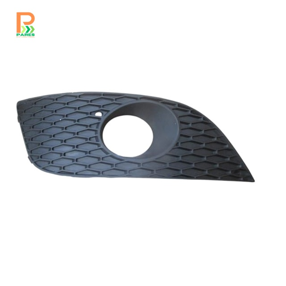 OEM NO 1P0853666E UYUMLU SEAT LEON 10/12 SİS LAMBA KAPAĞI SAĞ SİYAH (SİS DELİKLİ) 