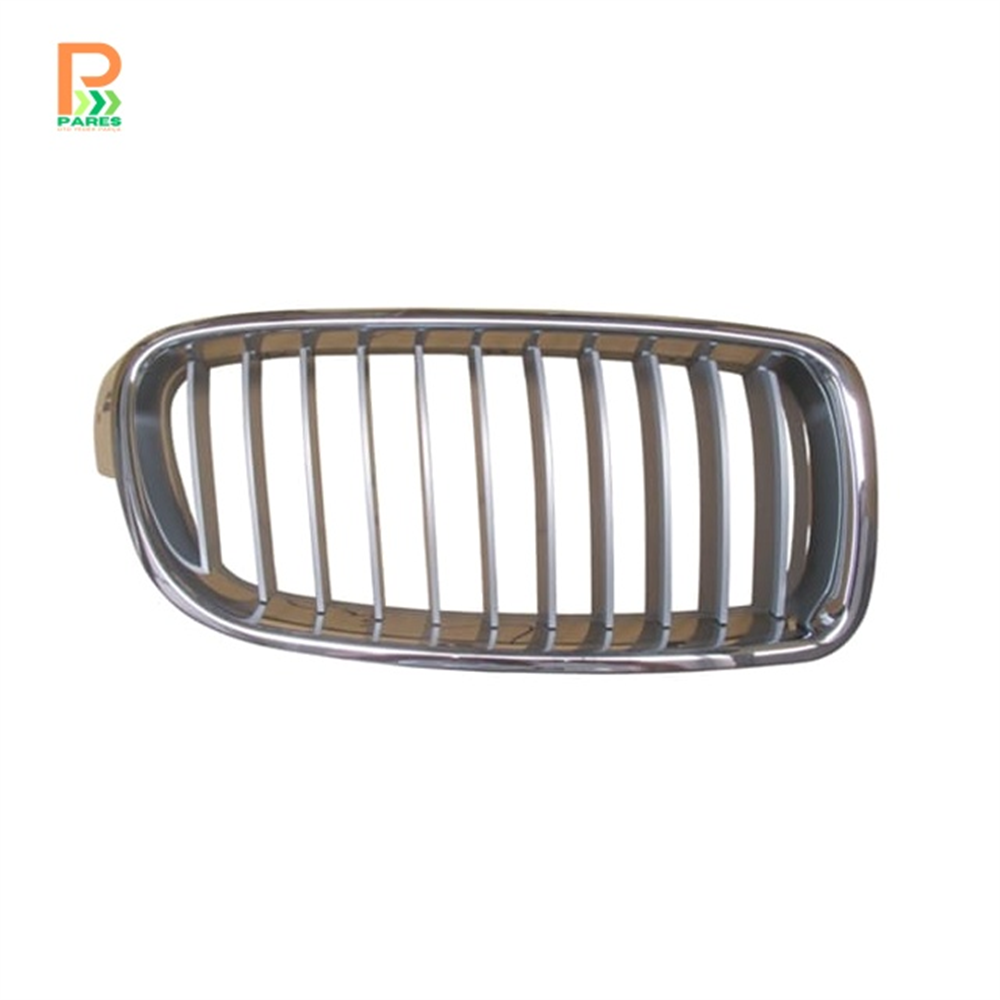 OEM NO 51137263480 UYUMLU BMW 3 SERI F30 12/14 ÖN PANJUR SAĞ NİKELAJLI İÇ PETEKLERİ GRİ (MODERN LİNE) 