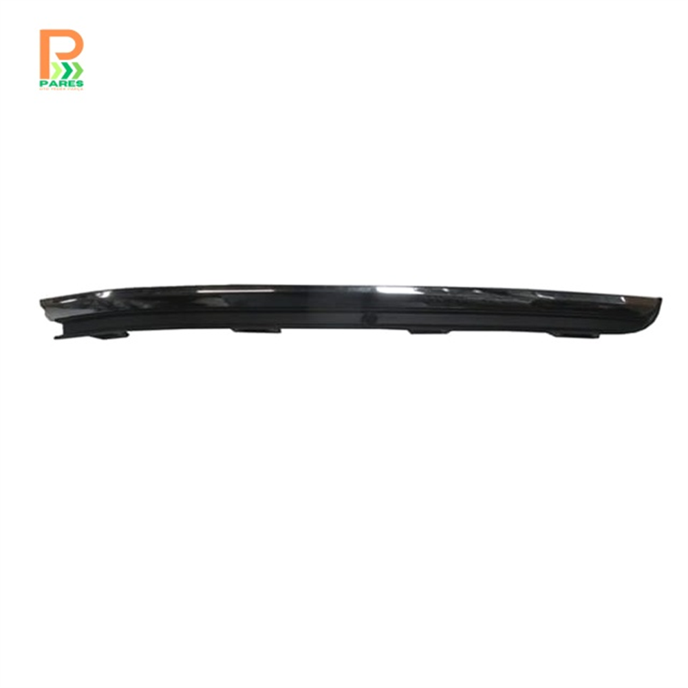 OEM NO 5G0854661FRYP UYUMLU VOLKSWAGEN GOLF 7 17/20 ÖN TAMPON ÇITASI SOL SİYAH (NİKELAJ ÇITALI) 