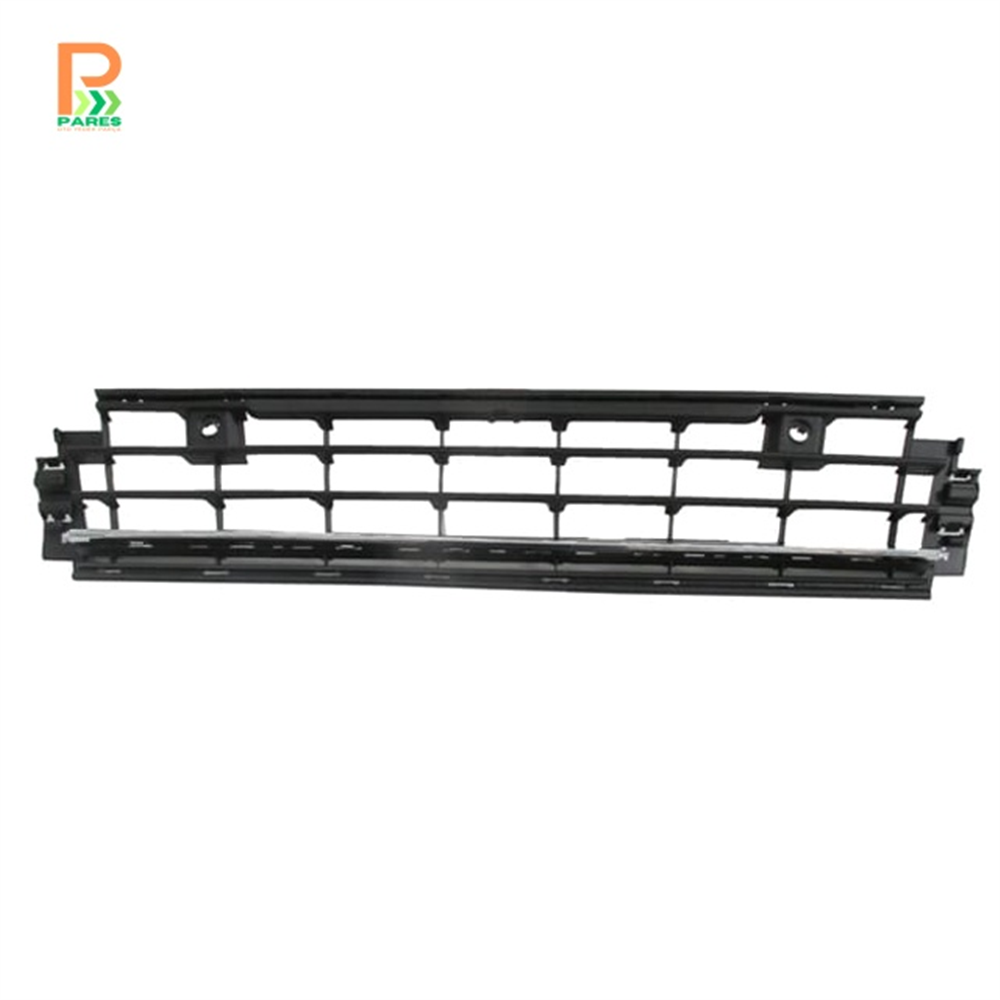 OEM NO 5H0853677F2ZZ UYUMLU VOLKSWAGEN GOLF 8 21/24 ÖN TAMPON PANJURU SİYAH/NİKELAJ ÇITALI (SENSÖR DELİKLİ) 