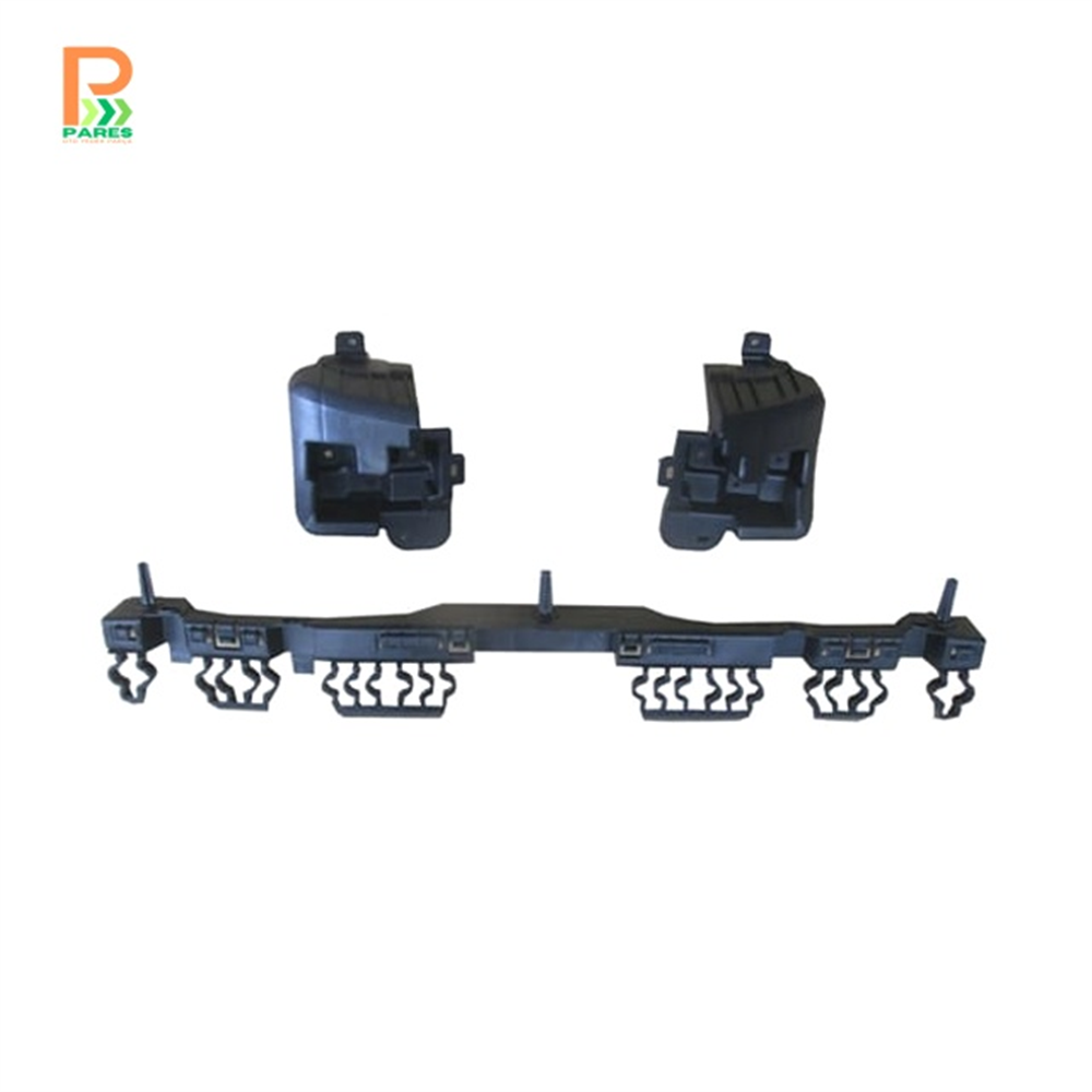 OEM NO 852227017R UYUMLU RENAULT CLIO 5 HB 20/23 ARKA TAMPON BRAKET TAKIMI SAĞ/SOL ORTA SET (3 PARÇA)