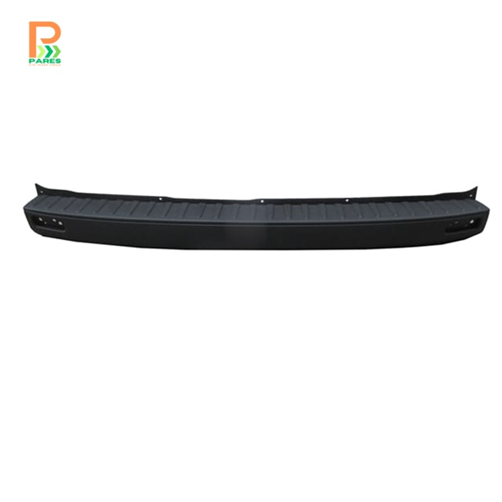 OEM NO BK2117E962AC5CND UYUMLU FORD CUSTOM 18/24 ARKA TAMPON ORTA KOYU GRİ (REFLEKTÖR DELİKLİ)