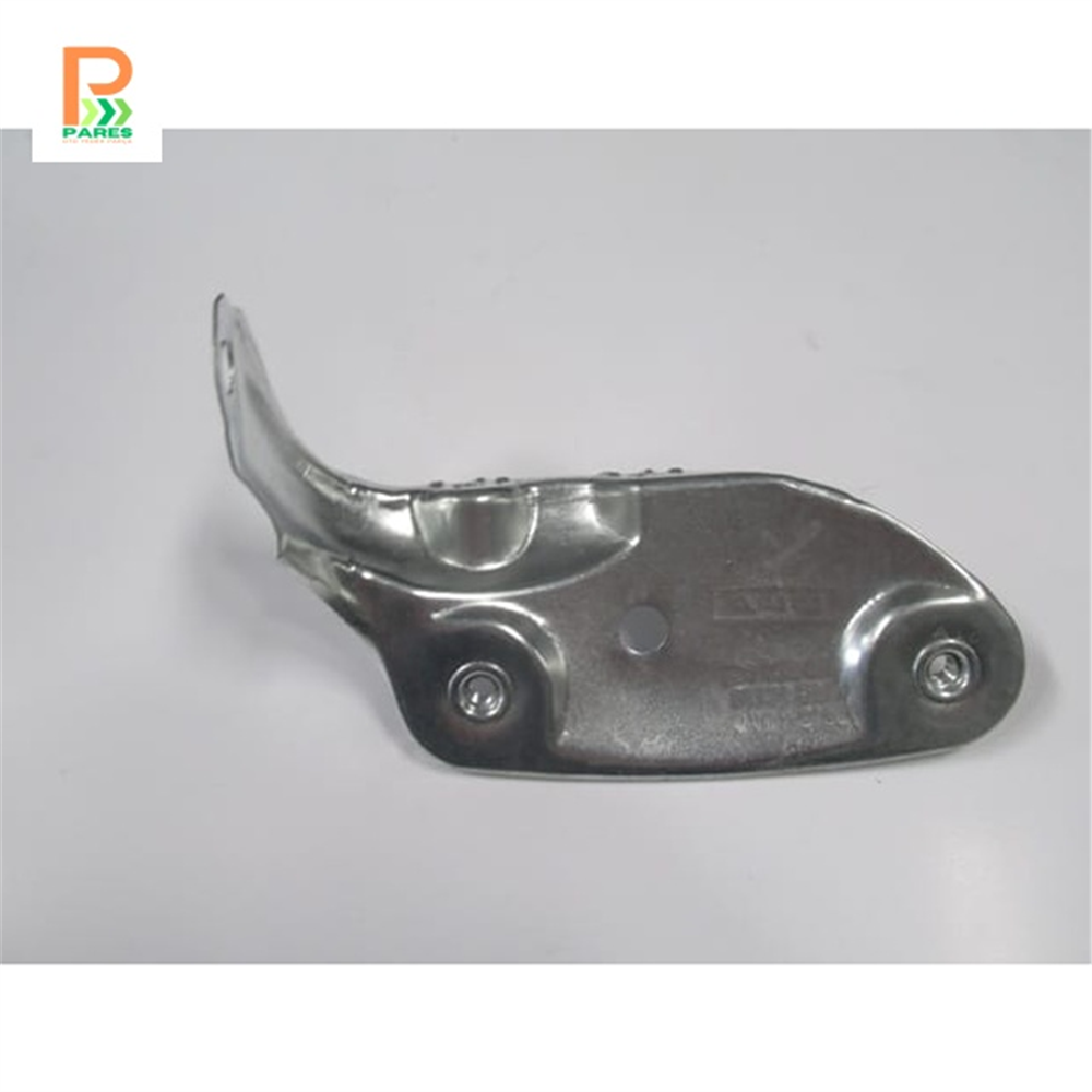 SKODA OCTAVIA- 2005-2009- ÖN ÇAMURLUK BAĞLANTI BRAKETİ UÇ KISIM ÜST SAĞ TARAF (KÜÇÜK) (TW-Y)