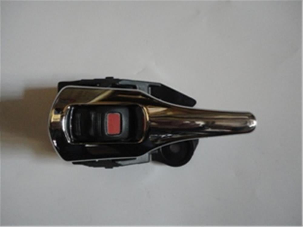 TOYOTA COROLLA- E150- 2007-2013- ÖN KAPI İÇ AÇMA KOLU SOL TARAF NİKELAJLI 