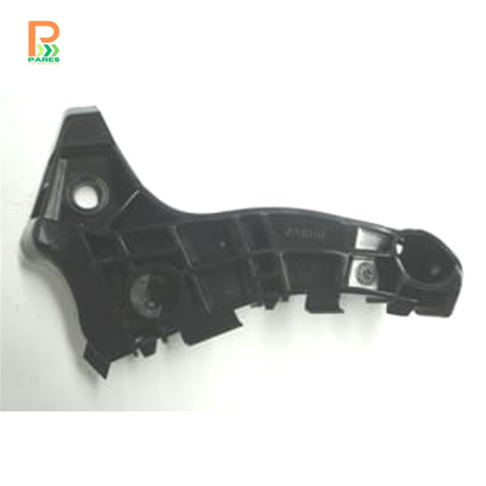 TOYOTA COROLLA- ZZE121- 2005-2006- ÖN TAMPON BRAKETİ SAĞ TARAF PLASTİK (CASP)