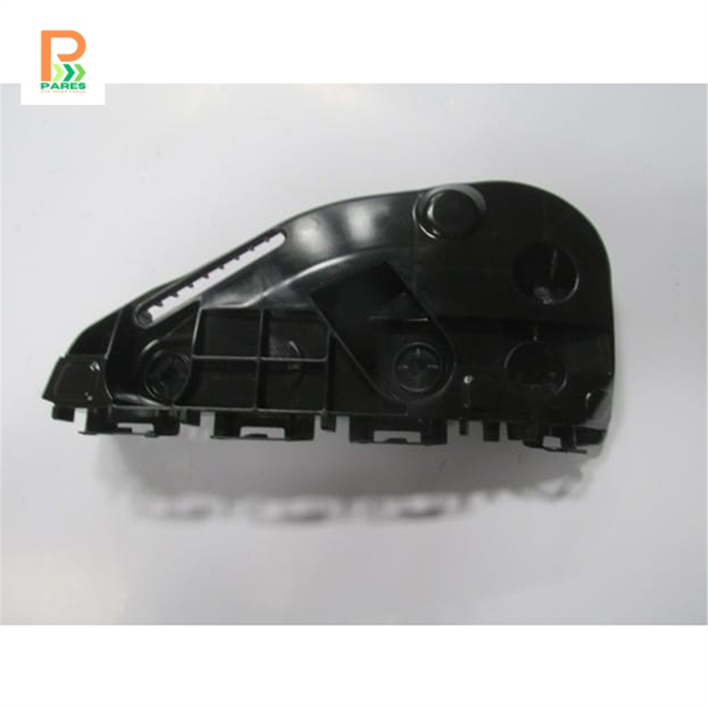 TOYOTA HILUX- PICK UP- 2015-2019- ÖN TAMPON BRAKETİ SOL TARAF PLASTİK 