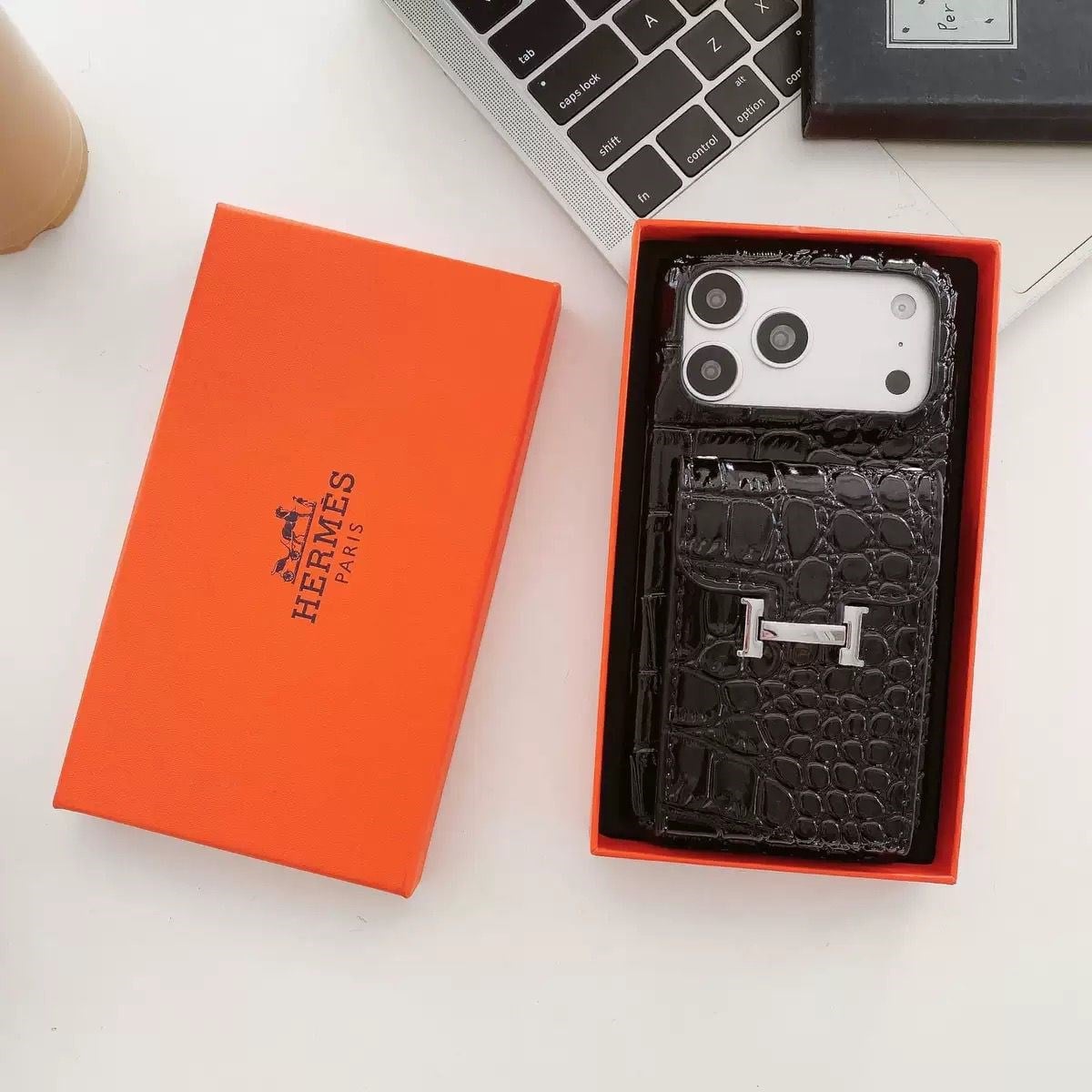 Crocodile Luxe Deri Kartlıklı Premium Kılıf Siyah Renkli