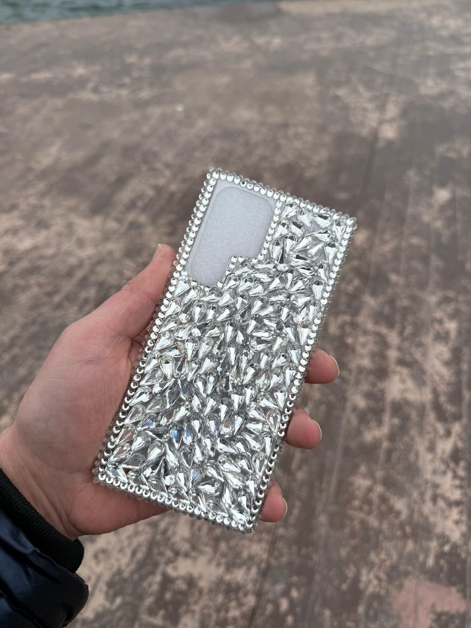 Full Orijinal Taşlı Exclusive Silikon Kenarlı Telefon Kılıfı Gümüş Renkli