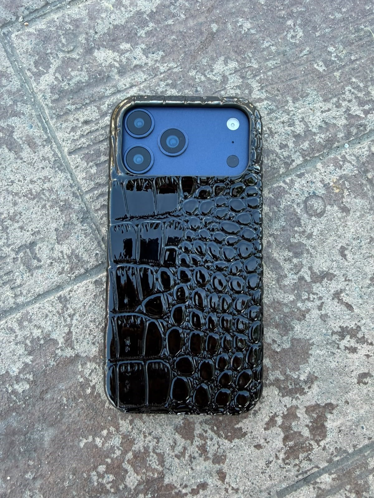 Luxury Snake Deri Görünmlü Kılıf Siyah Renkli