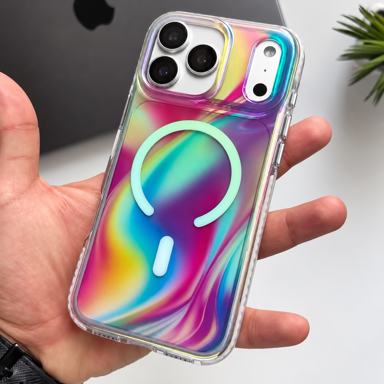 Puloka Luxury Hologramlı Magsafe Özellikli Kılıf Beyaz Renkli