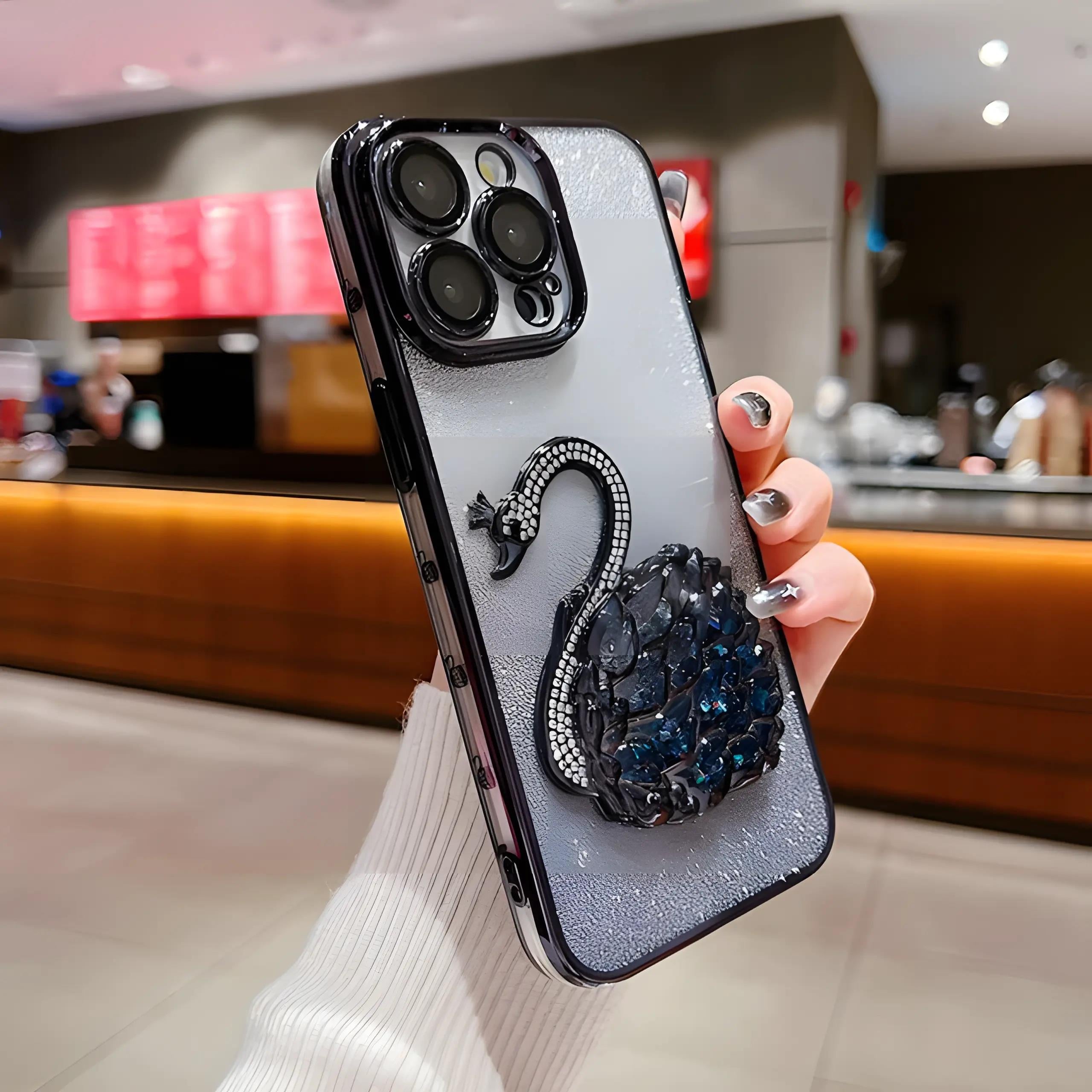 Sulu Simli Kuğu Tasarımlı Telefon Kılıfı Siyah Renkli