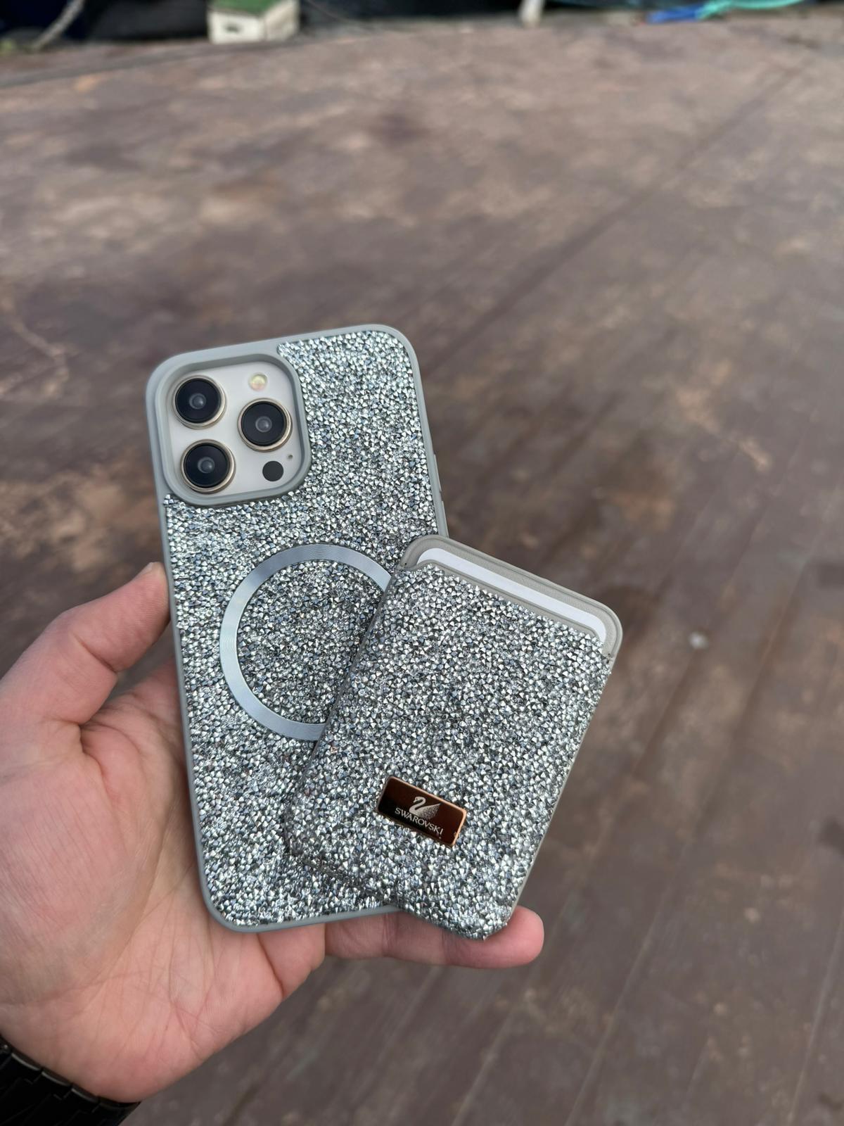 Swaroski Taşlı Magsafe Özelikli Kartlıklı SİLVER renk Telefon Kılıfı