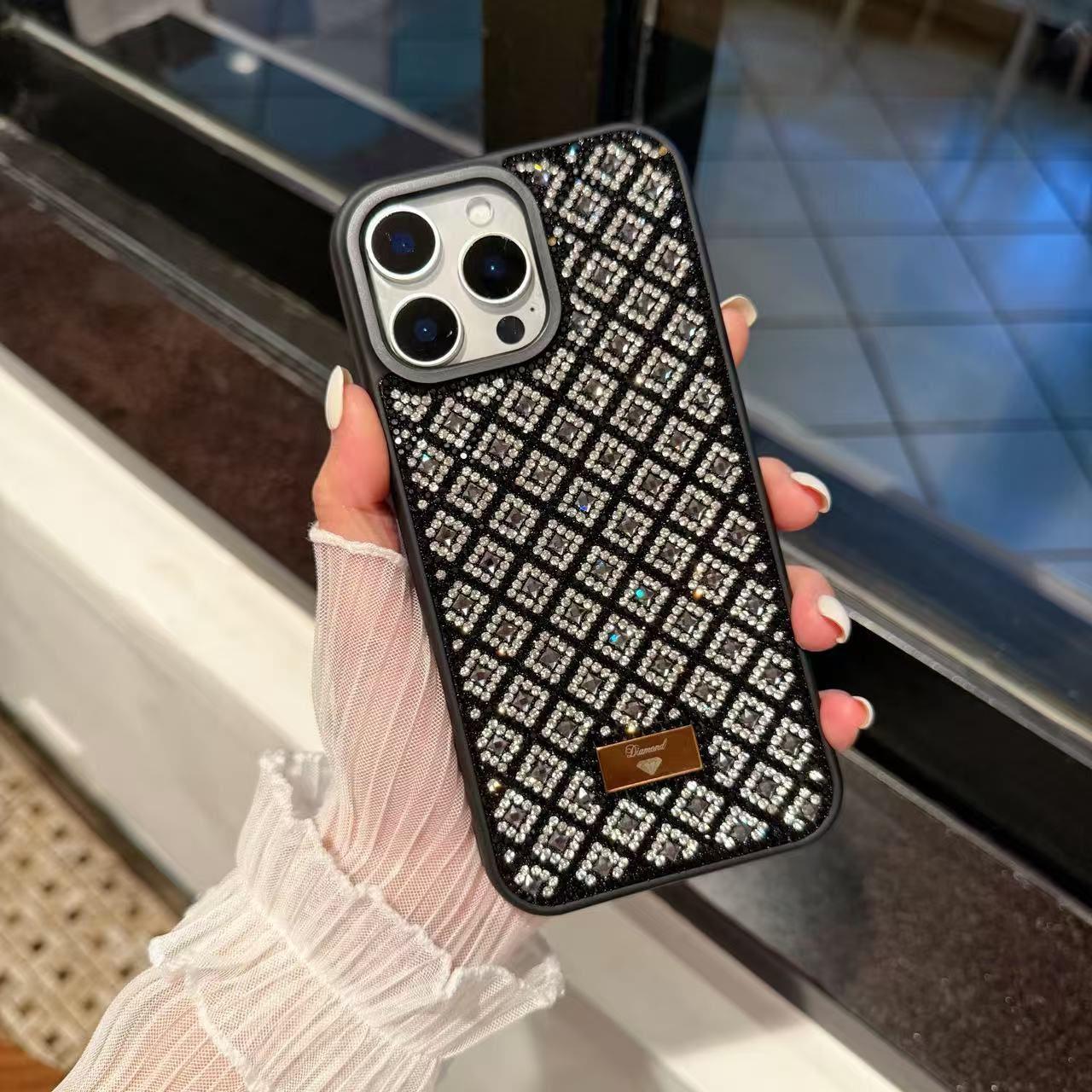 Swaroski Taşlı Özelikli Baklava Desenli Siyah renk Telefon Kılıfı