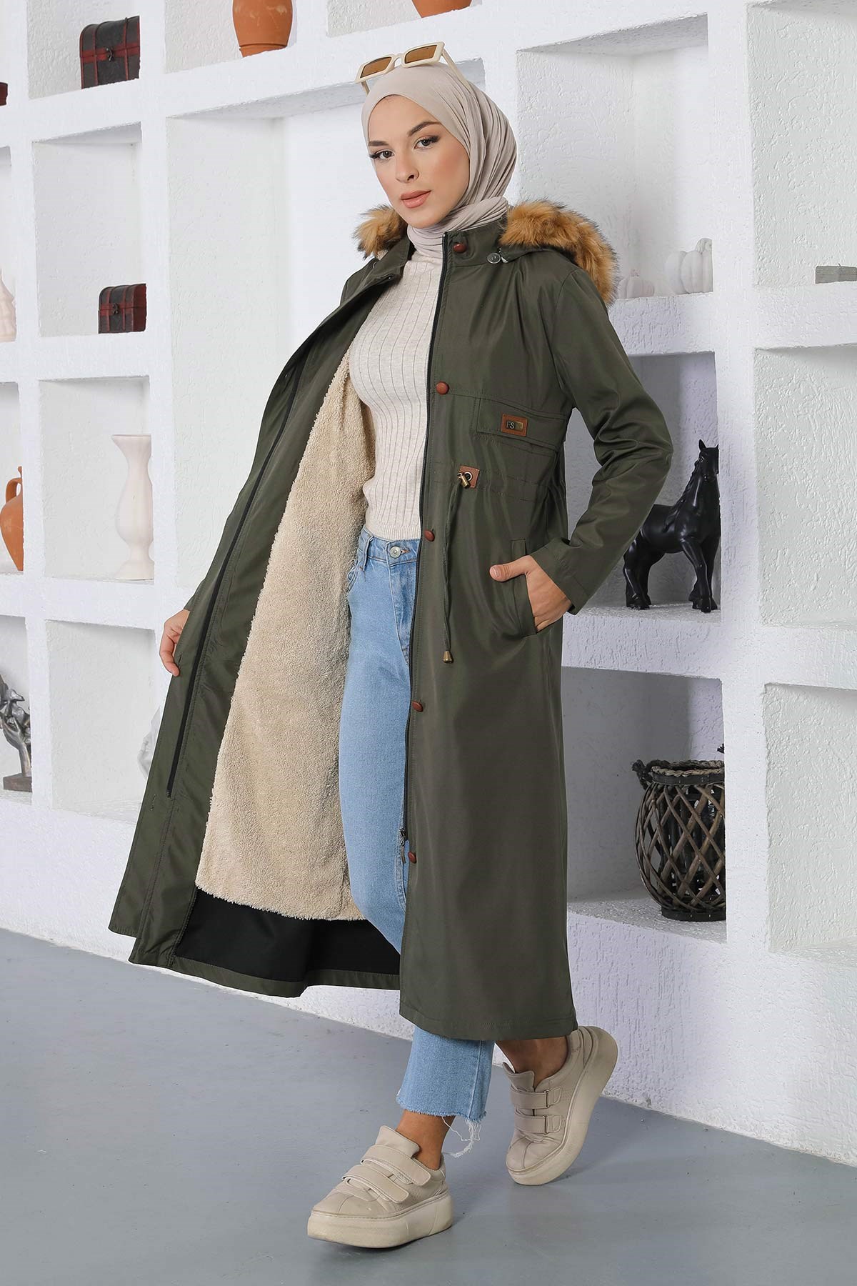 Bağcık Detaylı Mont Haki 15800