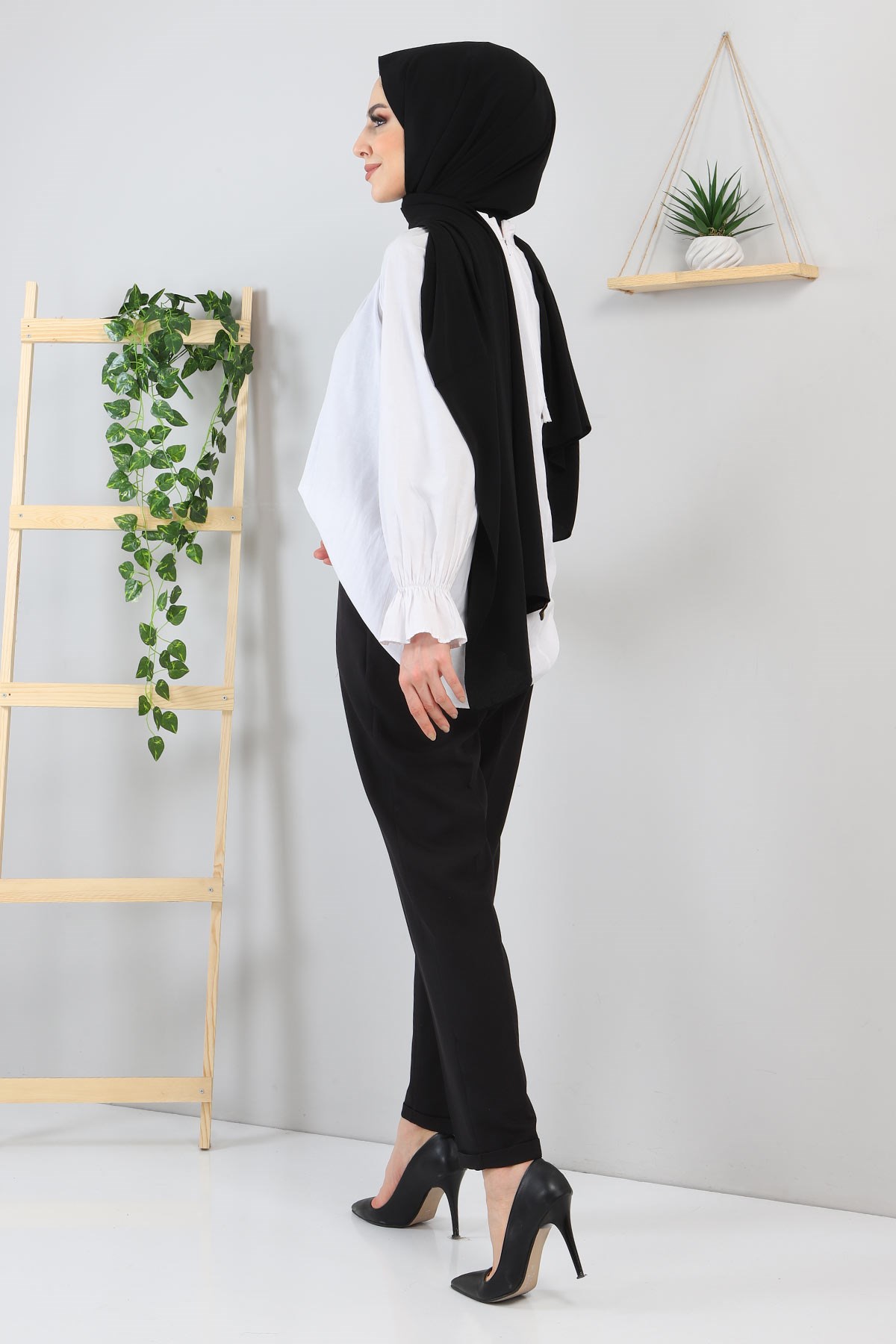 Beli Bağcıklı Kumaş Pantolon Siyah 10654