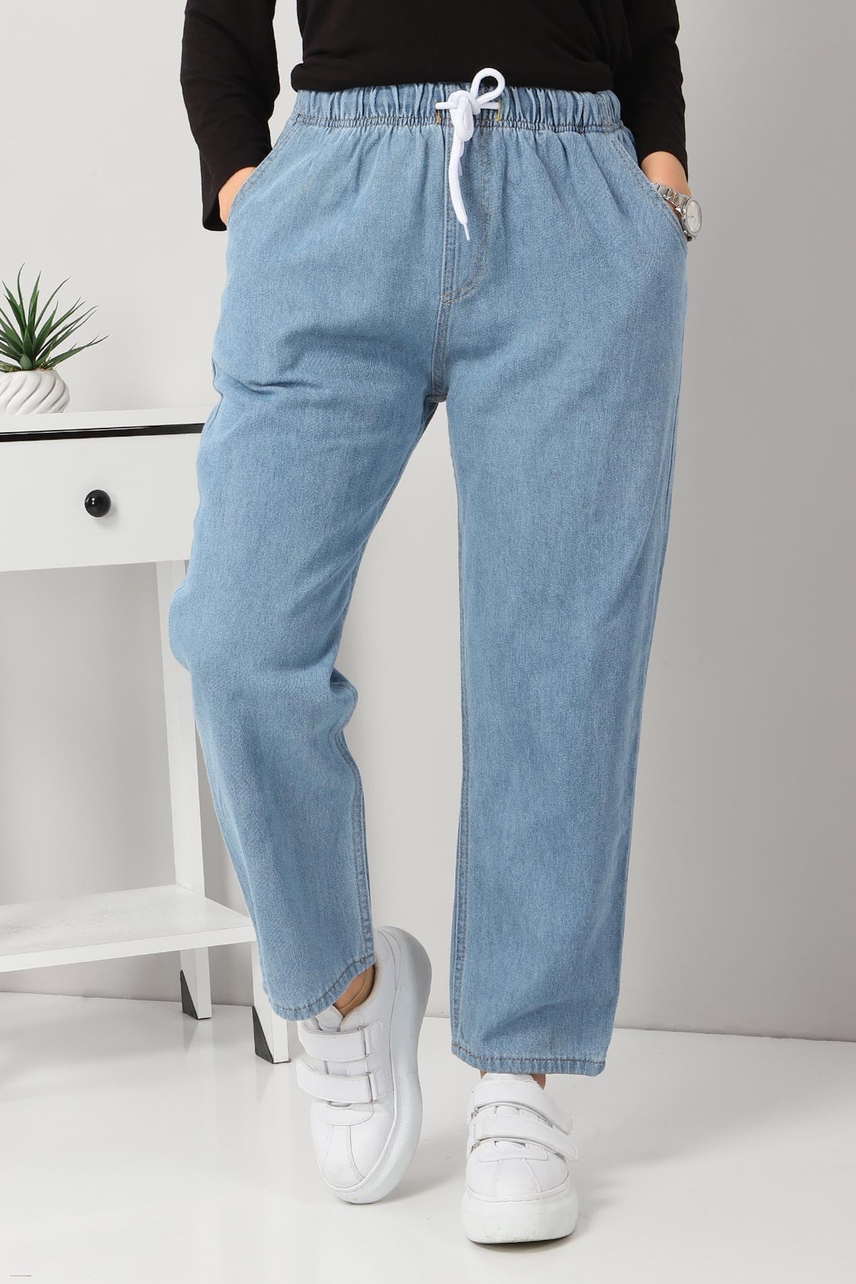 Beli Lastikli Boyfriend Kot Pantolon Açık Kot 5998