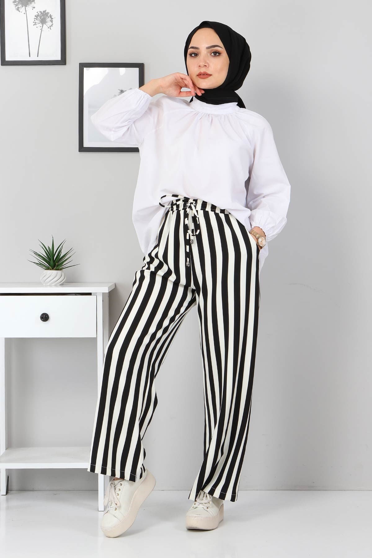 Beli Lastikli Çizgili Pantolon Siyah 10779