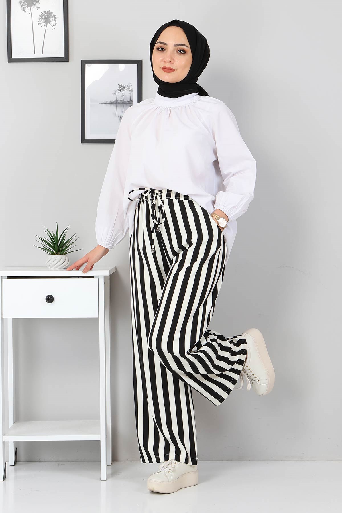 Beli Lastikli Çizgili Pantolon Siyah 10779