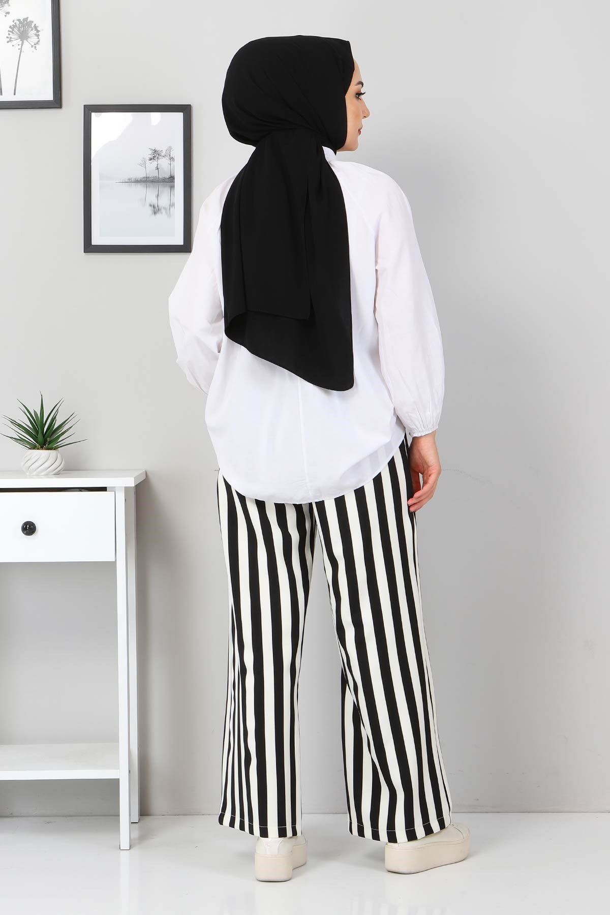 Beli Lastikli Çizgili Pantolon Siyah 10779