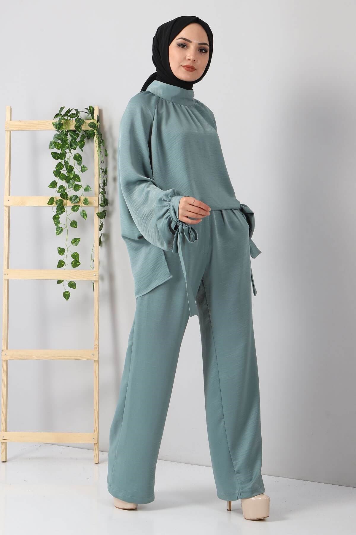 Büzgülü Salaş Takım Mint 10259