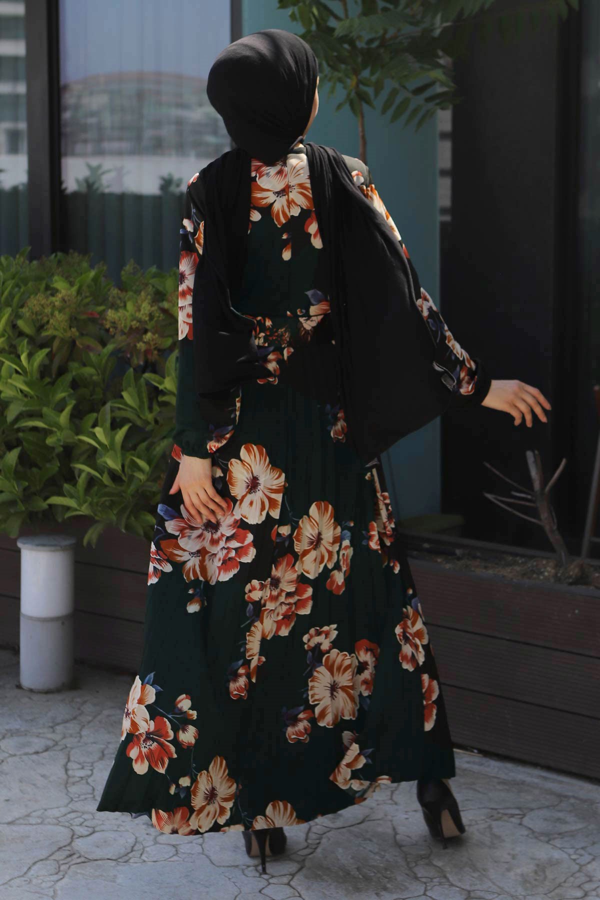 Çiçekli Kemerli Elbise Haki 8131