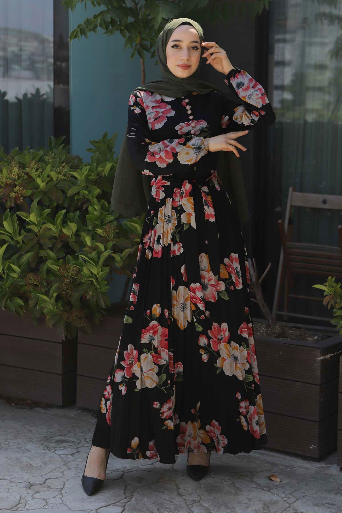 Çiçekli Kemerli Elbise Siyah 8131