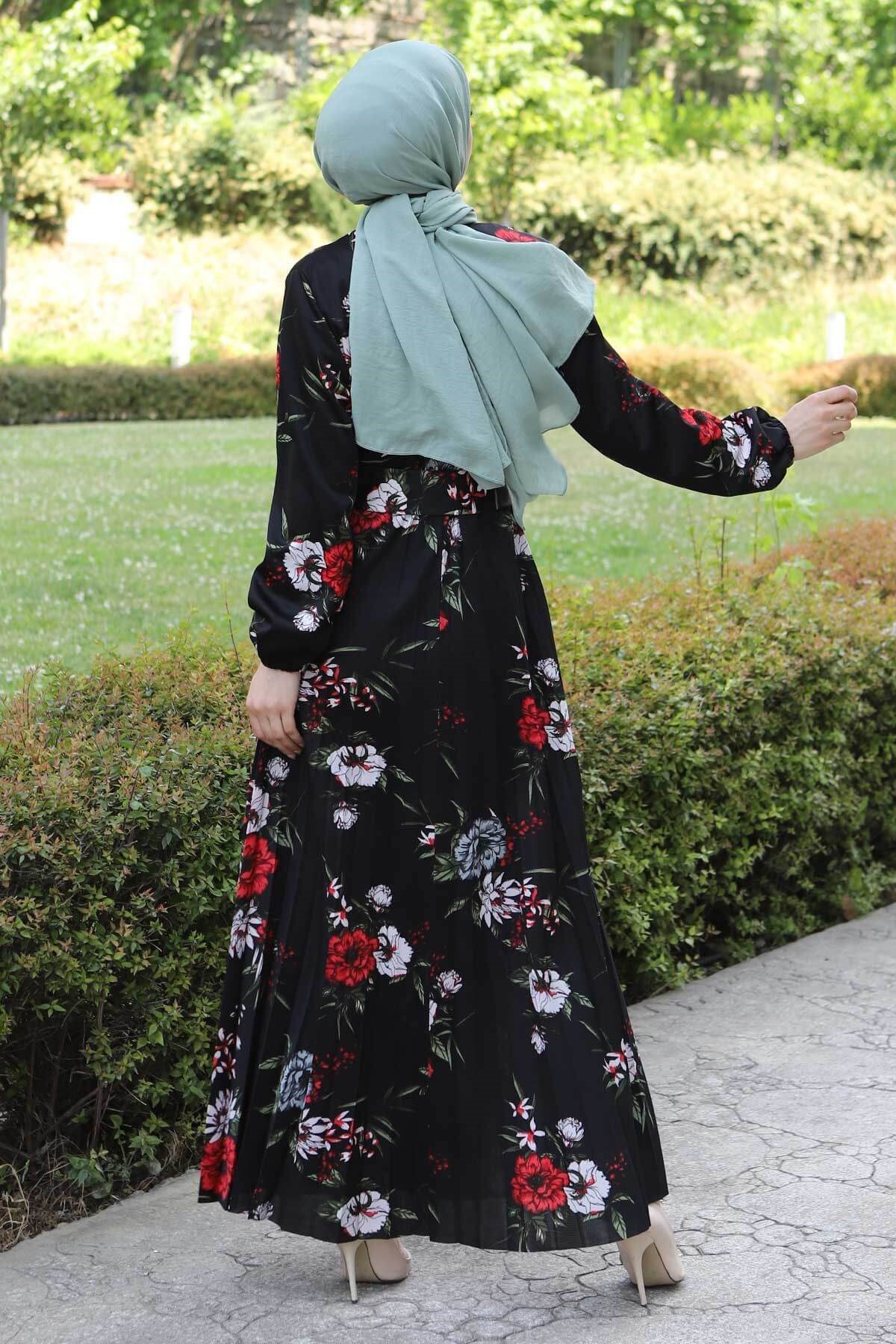 Çiçekli Pileli Elbise Siyah 14700