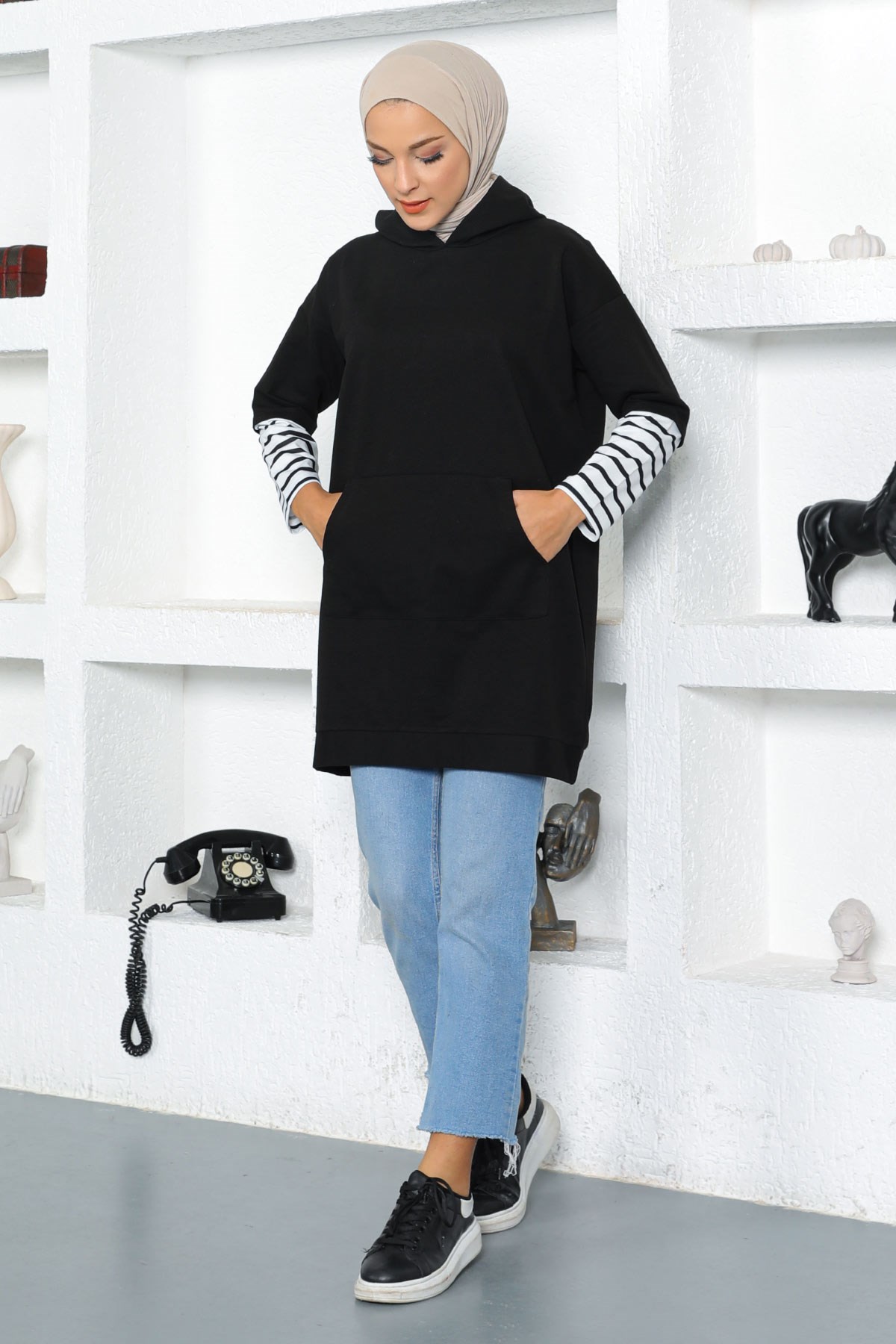 Çizgili Kapşonlu Sweatshirt Siyah 6049
