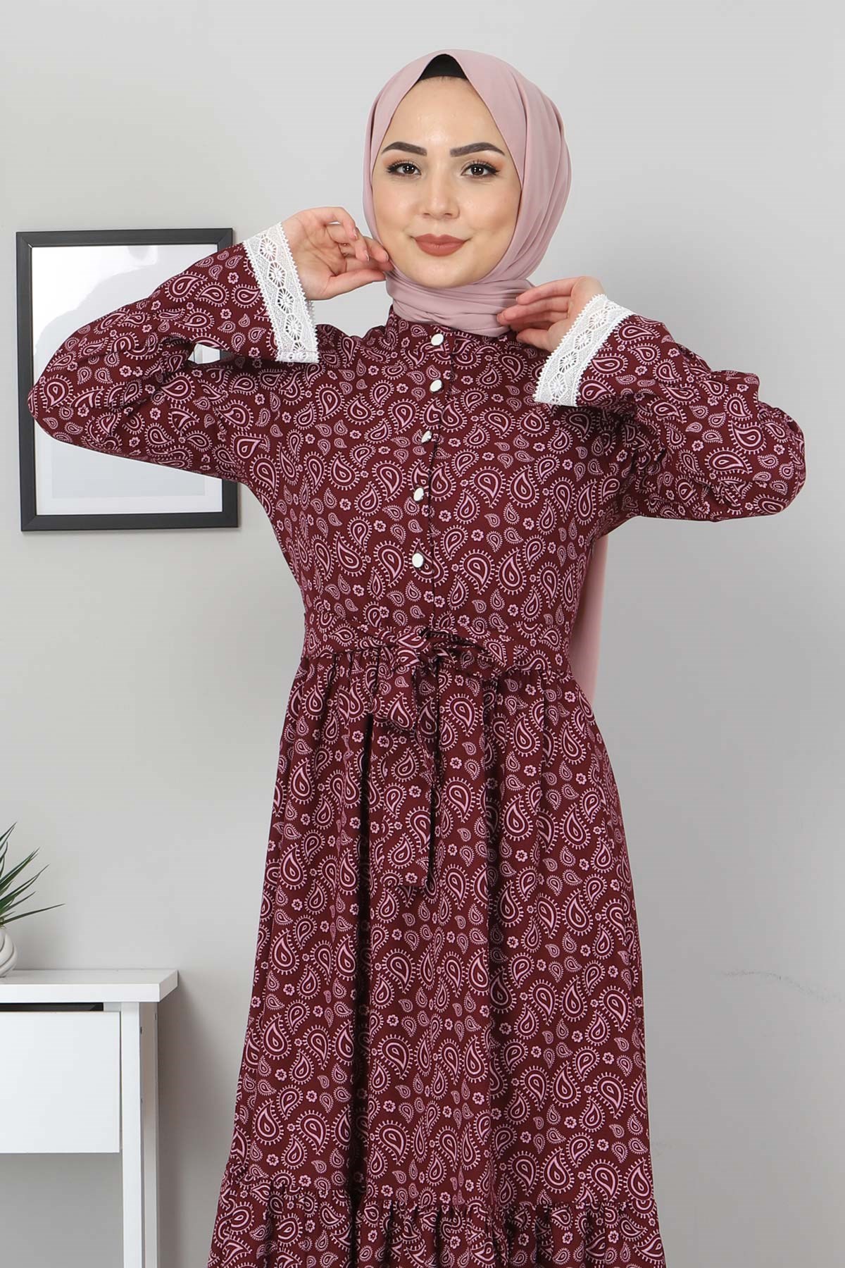 Dantel Detaylı Tesettür Elbise Mürdüm 10771