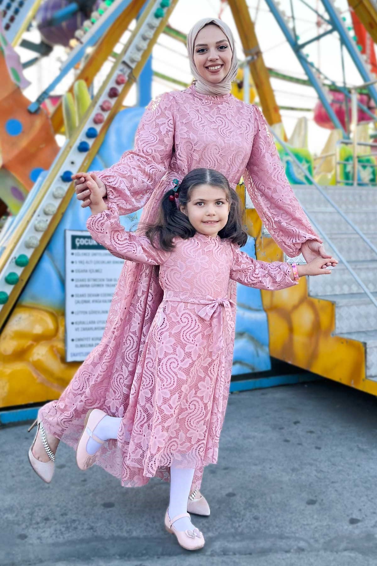 Dantelli Çocuk Elbise Pembe 17000