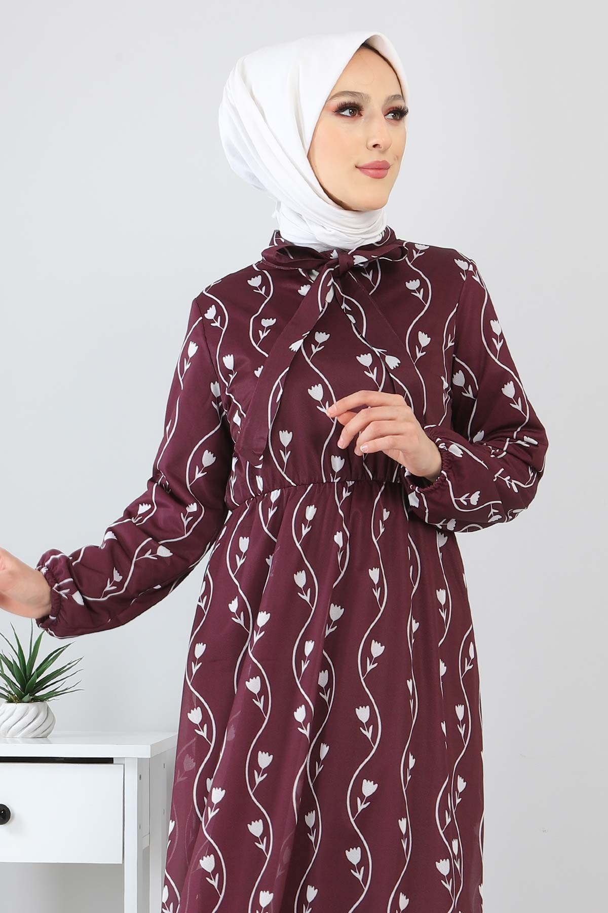 Desenli Fularlı Elbise Mürdüm 12800