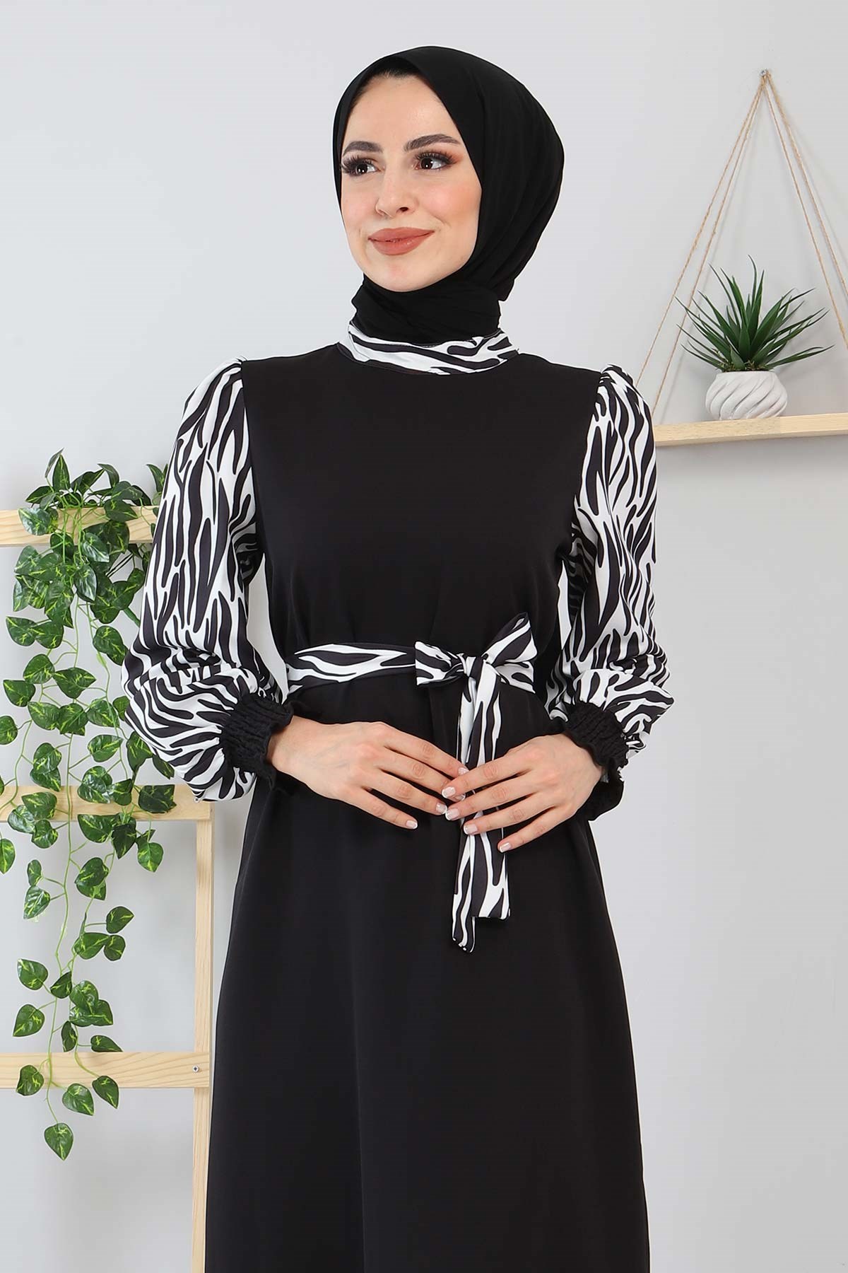 Desenli Kemerli Elbise Siyah 12300