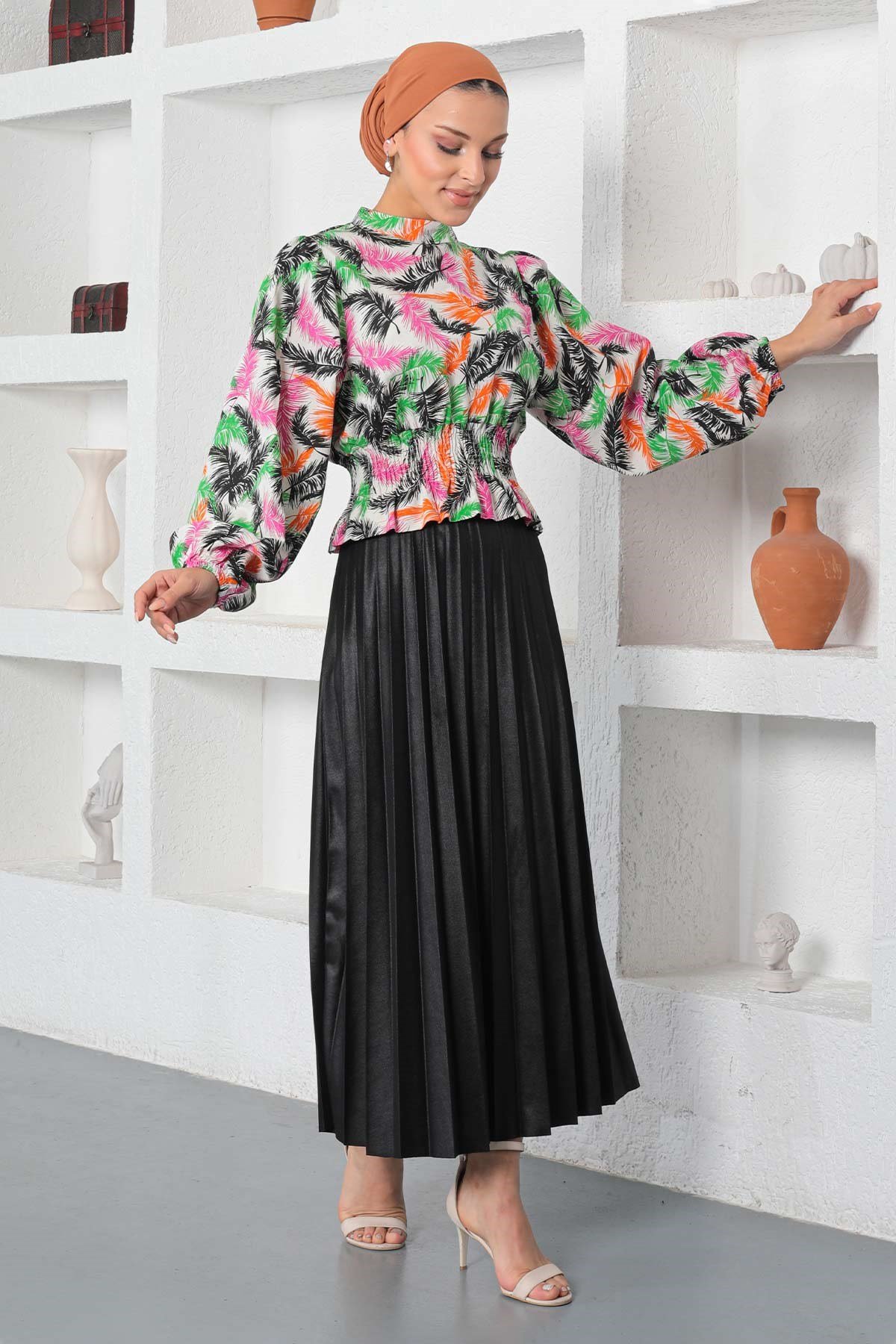 Desenli Lastikli Bluz Siyah 19800